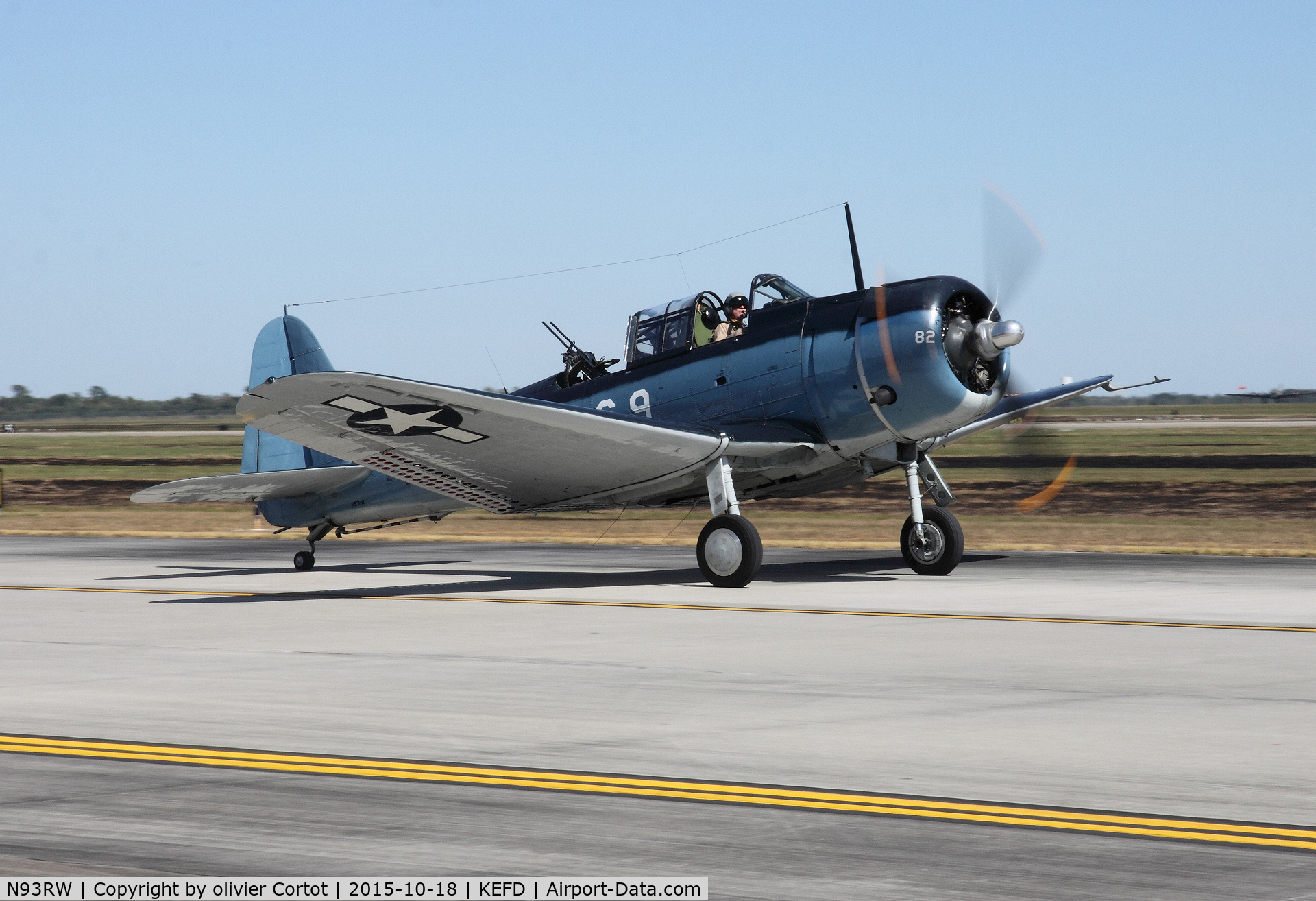 N93RW, 1942 Douglas A-24B C/N 42-54682, taxiing during Wings over Houston airshow