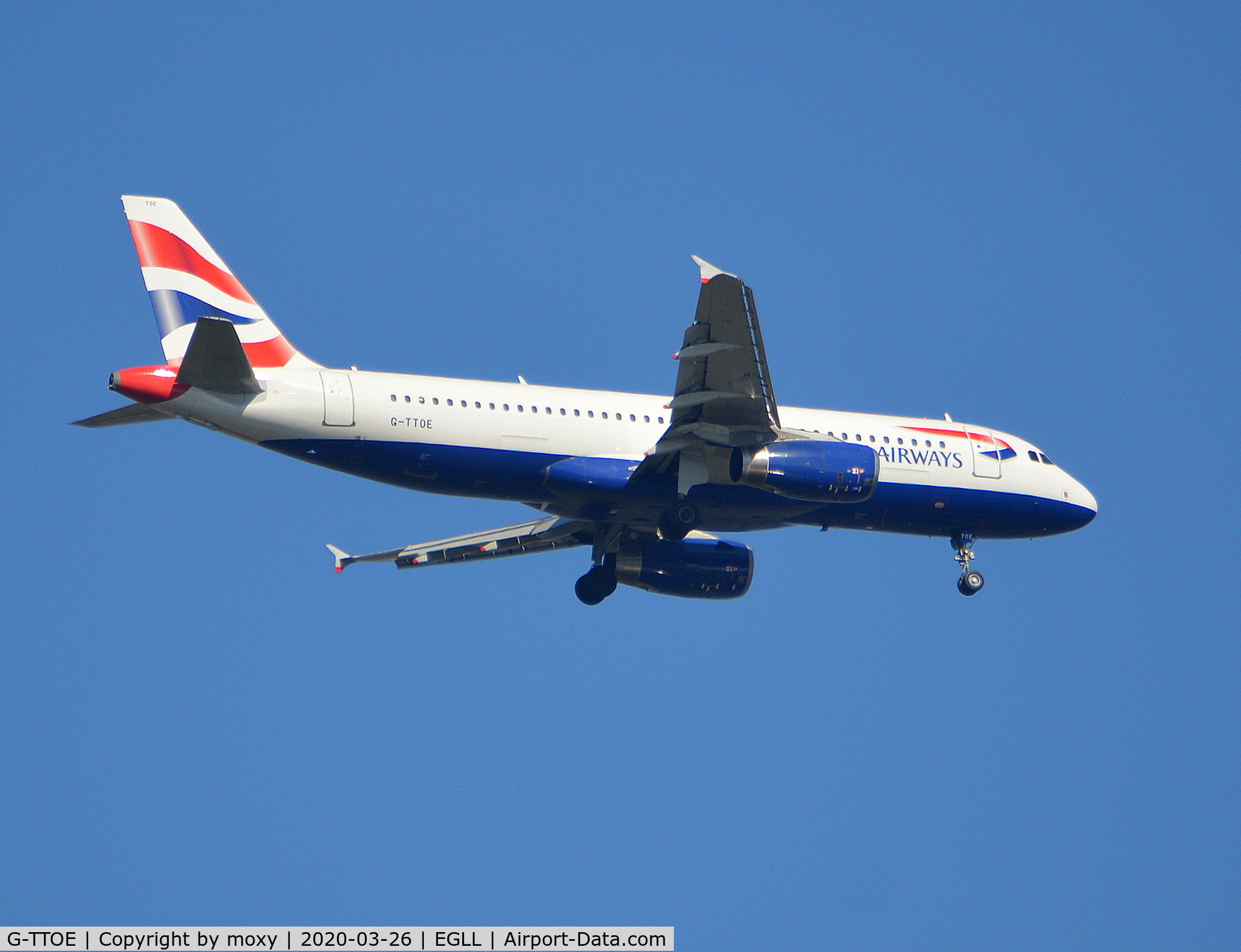 G-TTOE, 2002 Airbus A320-232 C/N 1754, Airbus A320-232 on finals to London Heathrow.