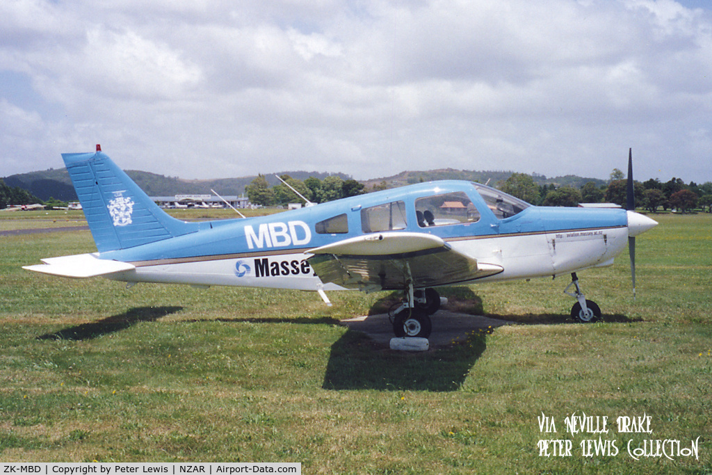 ZK-MBD, Piper PA-28-161 Warrior II C/N 28-8416025, Massey University, Palmerston North