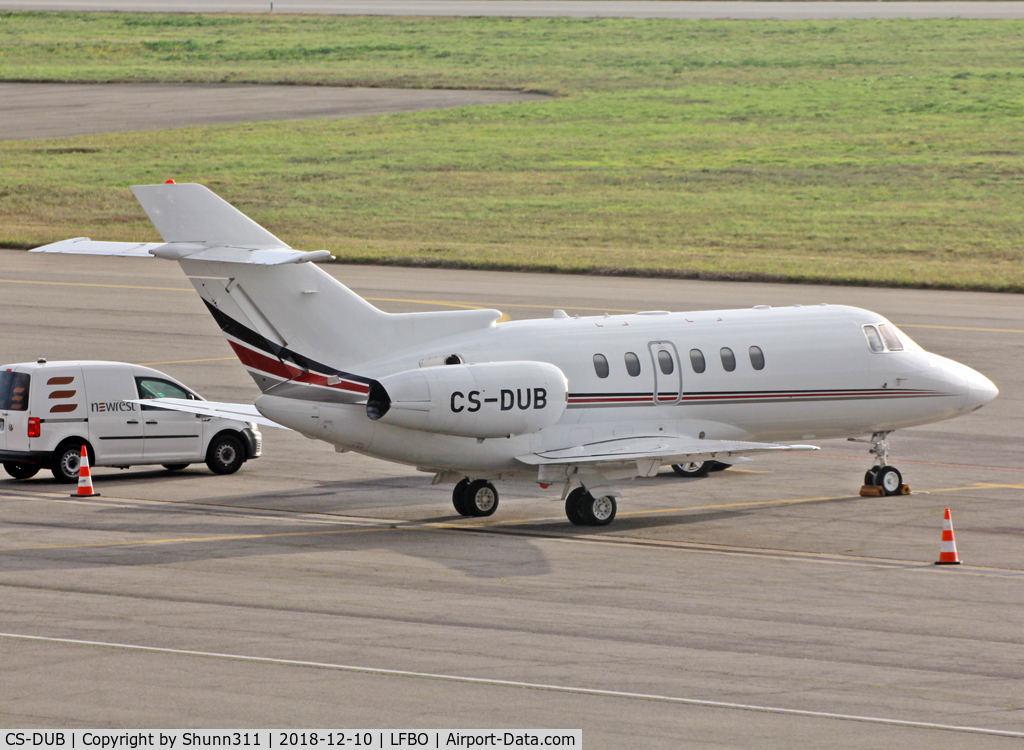 CS-DUB, 2008 Raytheon Hawker 750 C/N HB-0005, Parked at the General Aviation area...
