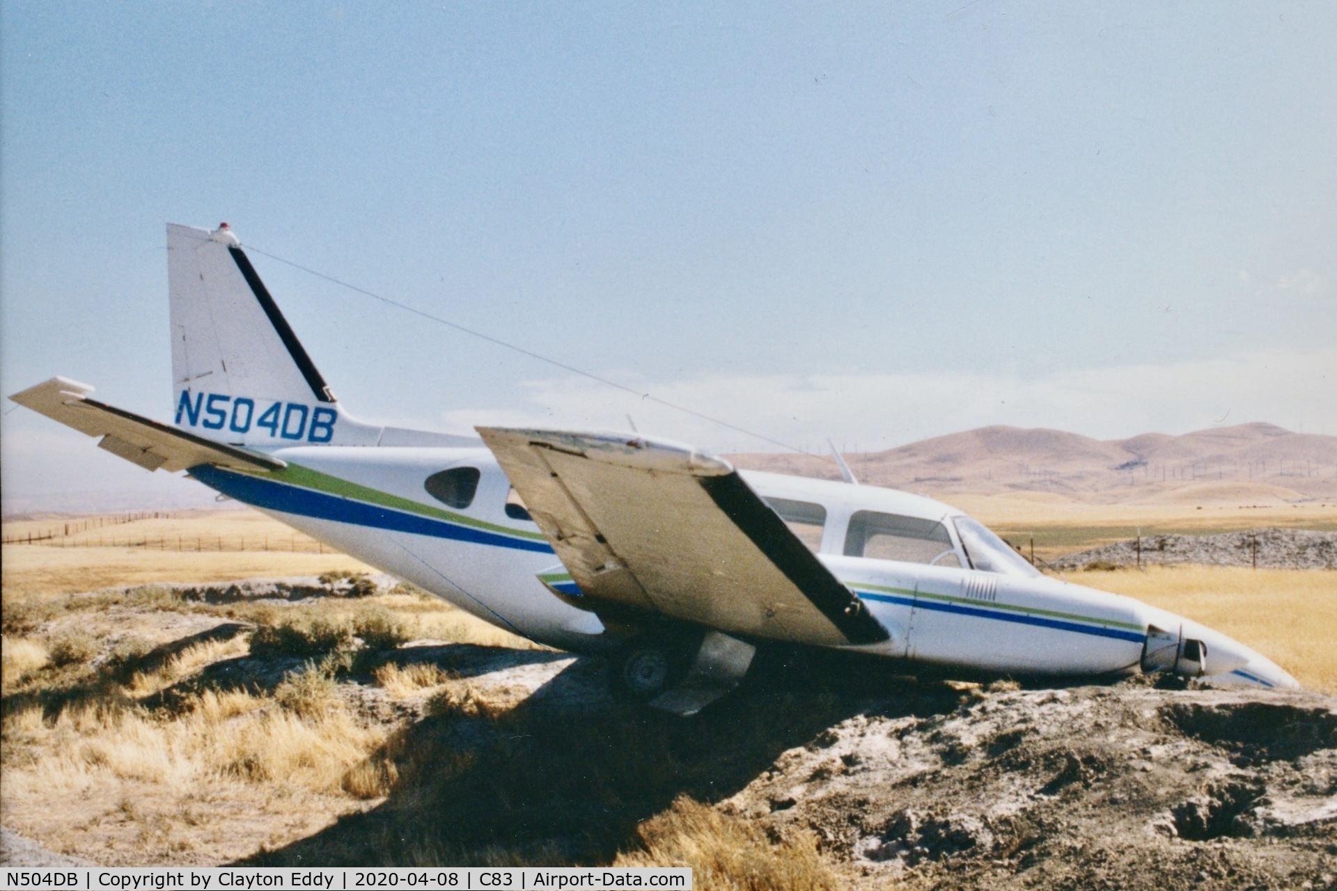 N504DB, 1968 Piper PA-31-310 Navajo Navajo C/N 31-222, Byron Airport 1980's?