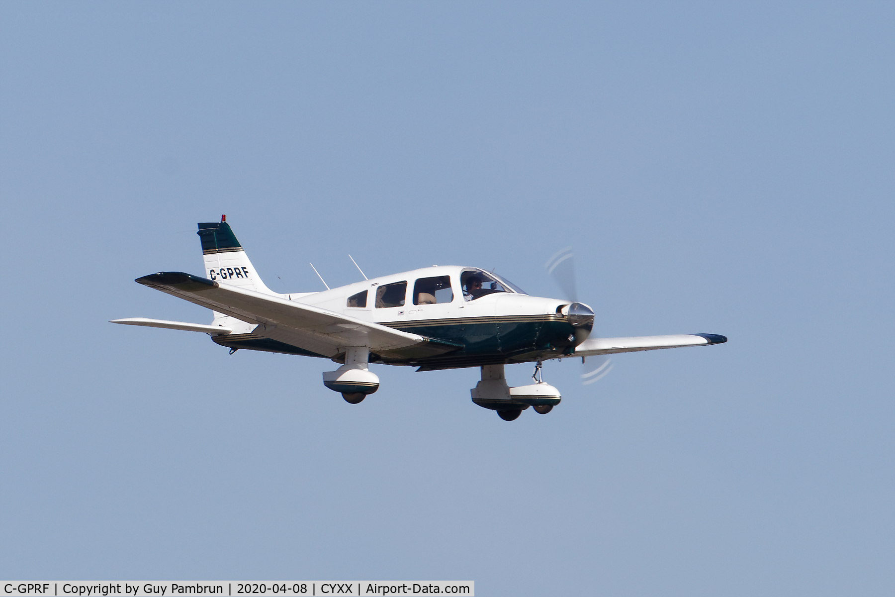 C-GPRF, 1981 Piper PA-28-161 C/N 28-8116070, Short final for 19