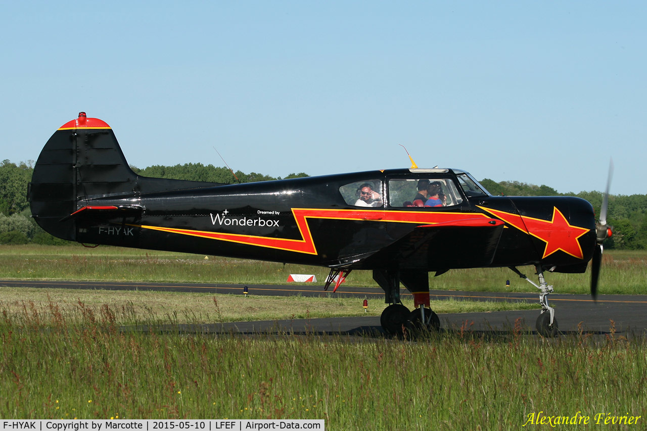 F-HYAK, 1980 Yakovlev Yak-18T C/N 22202034139, Taxiing.