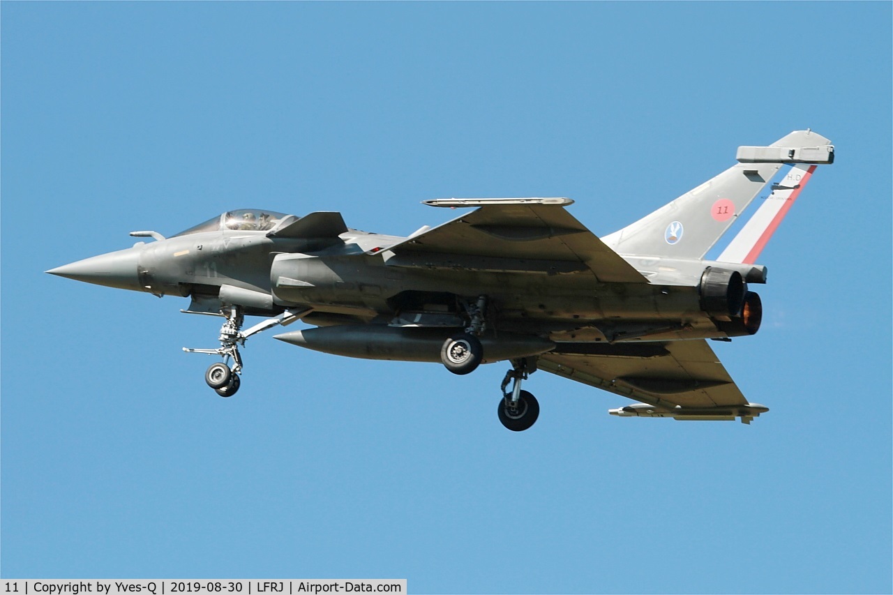 11, Dassault Rafale M C/N 11, Dassault Rafale M, Take off rwy 26 Landivisiau naval air base (LFRJ)