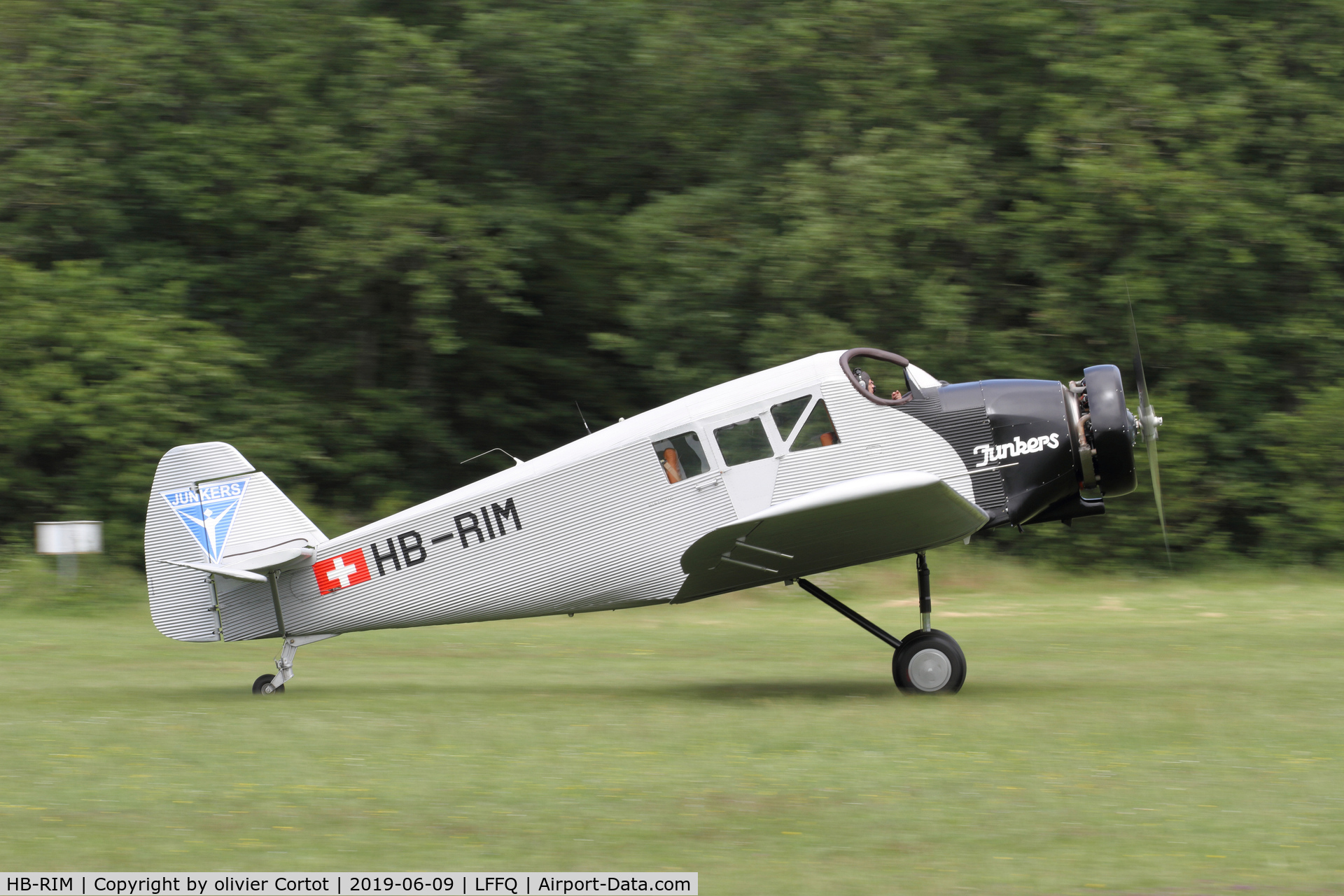 HB-RIM, 2015 Junkers F-13 (Replica) C/N 13-001, 2019 airshow