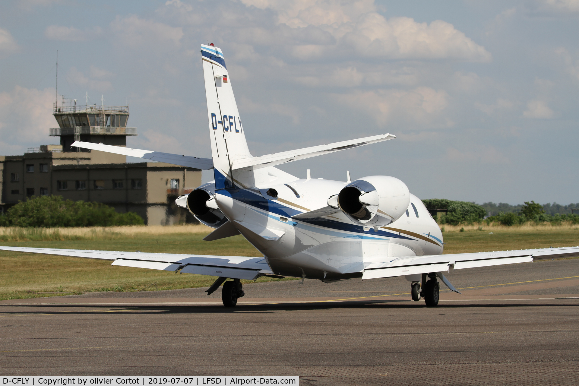 D-CFLY, 2009 Cessna 560 Citation XLS+ C/N 560-6014, 2019 airshow