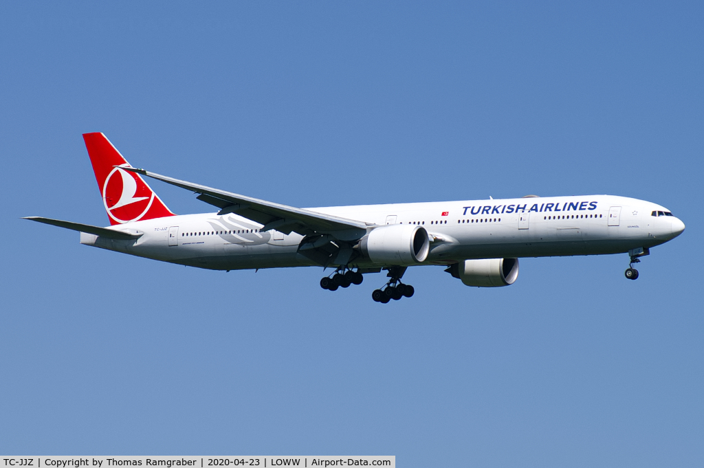 TC-JJZ, 2015 Boeing 777-3F2/ER C/N 44122, Turkish Airlines Boeing 777-300