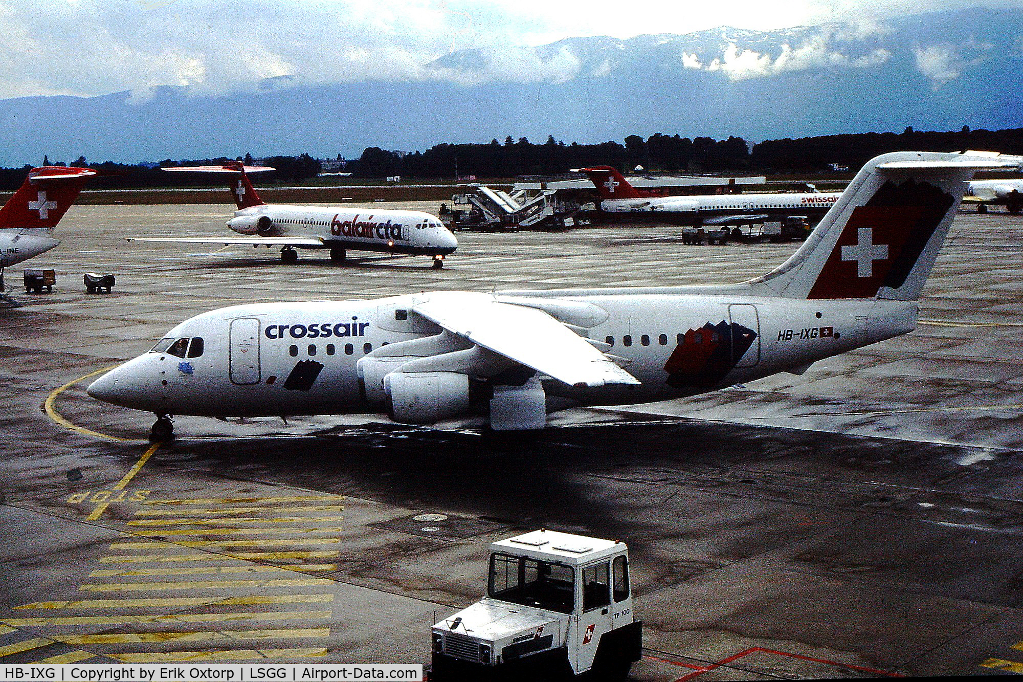 HB-IXG, 1993 British Aerospace Avro 146-RJ85 C/N E.2231, HB-IXG in GVA