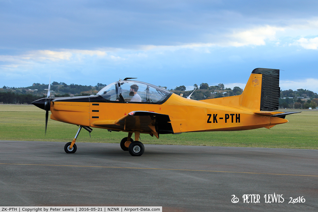 ZK-PTH, 1998 Pacific Aerospace CT/4E Airtrainer C/N 207, Alleasing NZ Ltd., Napier