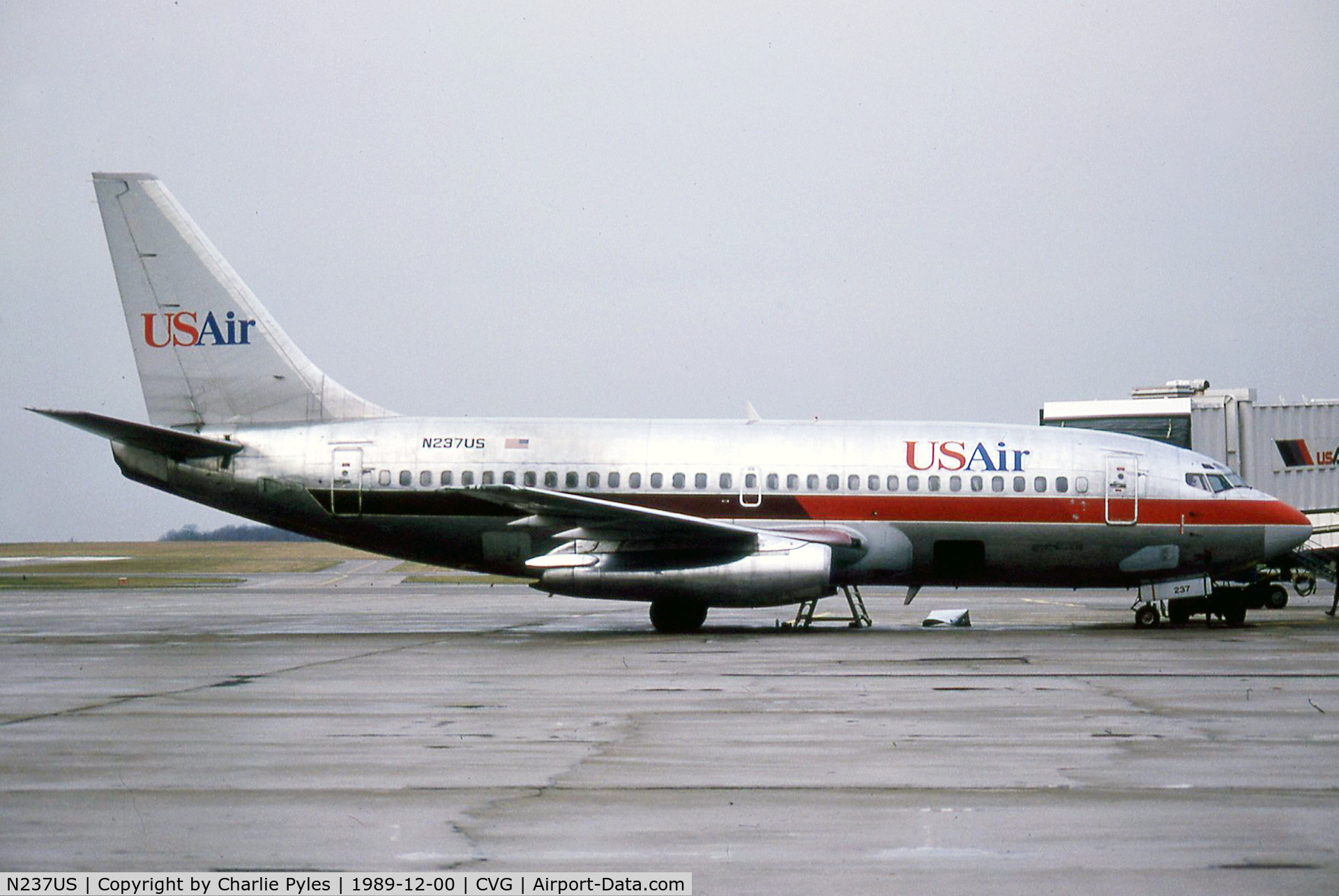 N237US, 1981 Boeing 737-201 C/N 22353, Left engine was broke