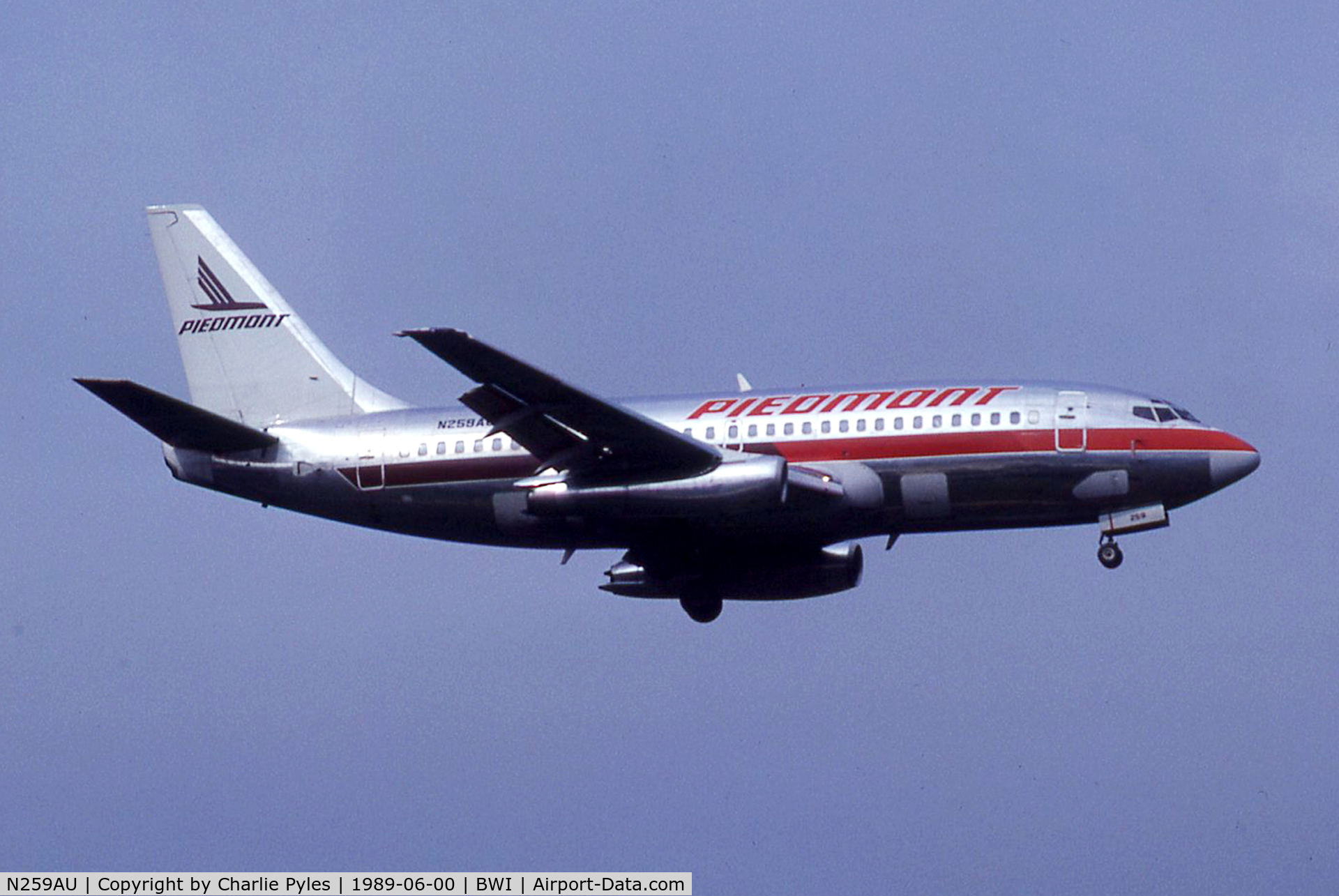 N259AU, 1983 Boeing 737-201 C/N 22806, The merger is gettin' closer