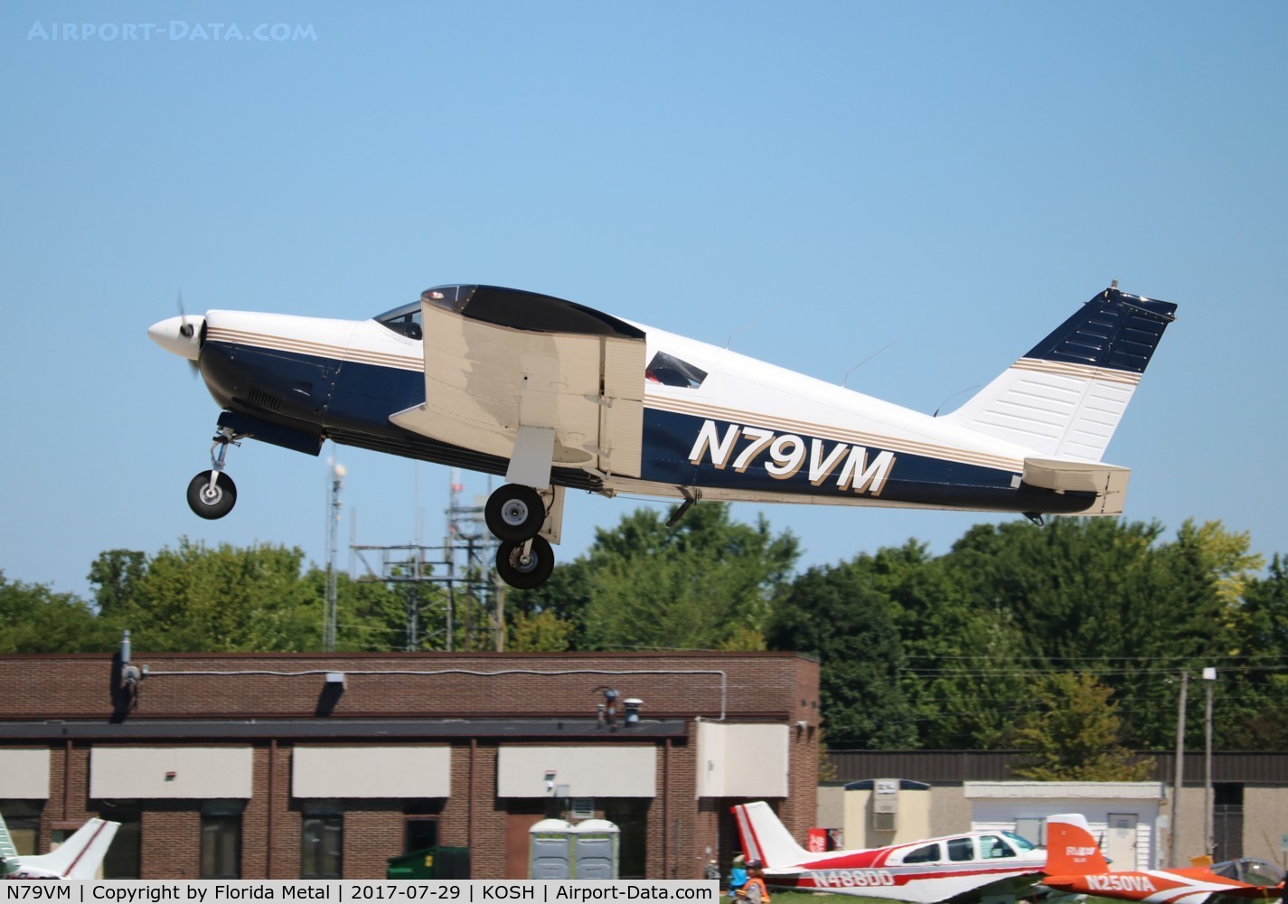 N79VM, 1969 Piper PA-28R-200 Arrow II C/N 28R-35230, Air Venture 2017