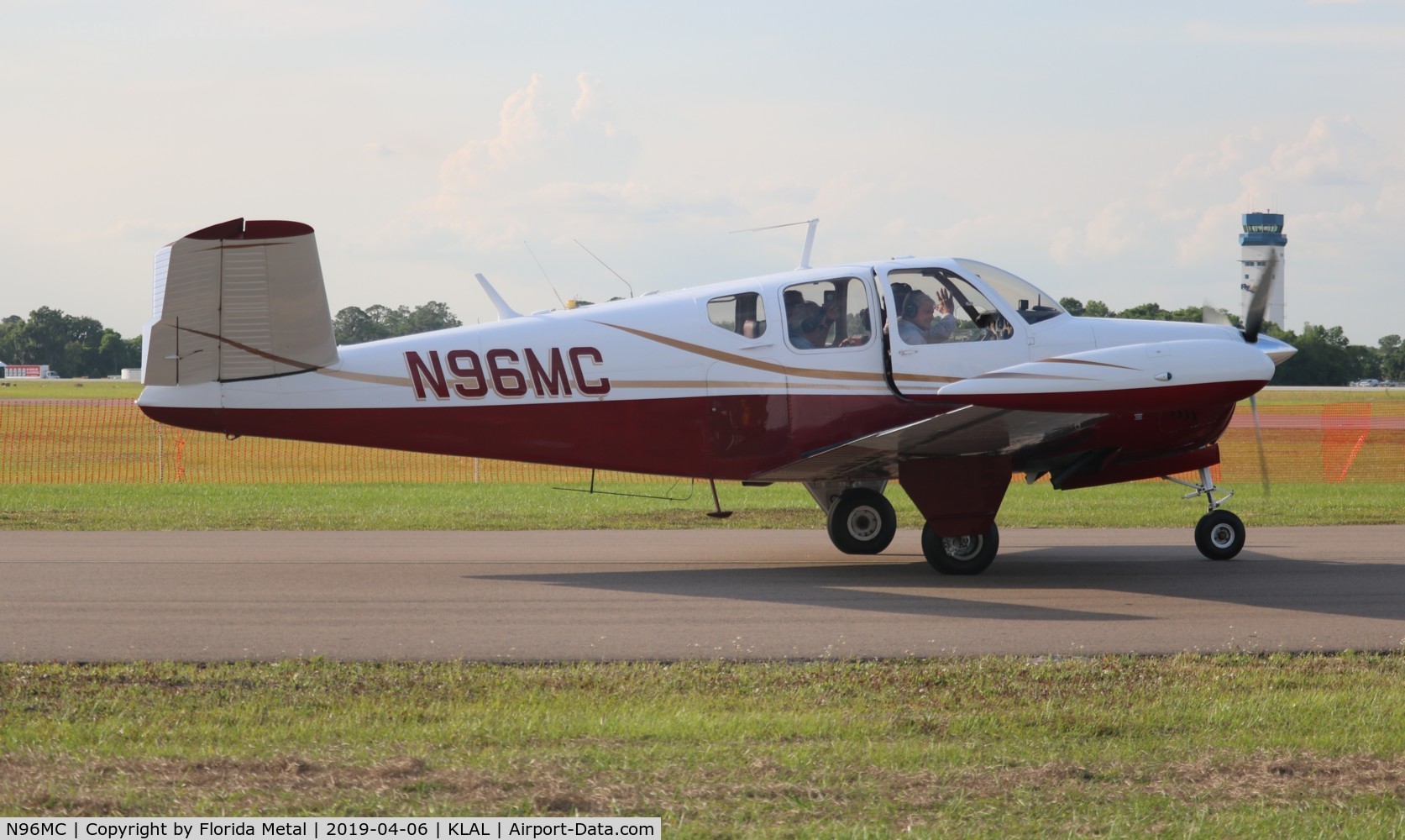 N96MC, 1960 Beech M35 Bonanza C/N D-6555, Sun N fun 2019