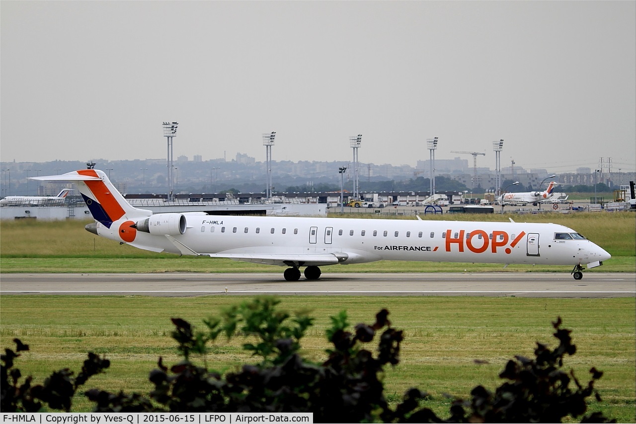 F-HMLA, 2010 Bombardier CRJ-1000EL NG (CL-600-2E25) C/N 19004, Bombardier CRJ-1000, Take off run rwy 08, Paris-Orly airport (LFPO-ORY)