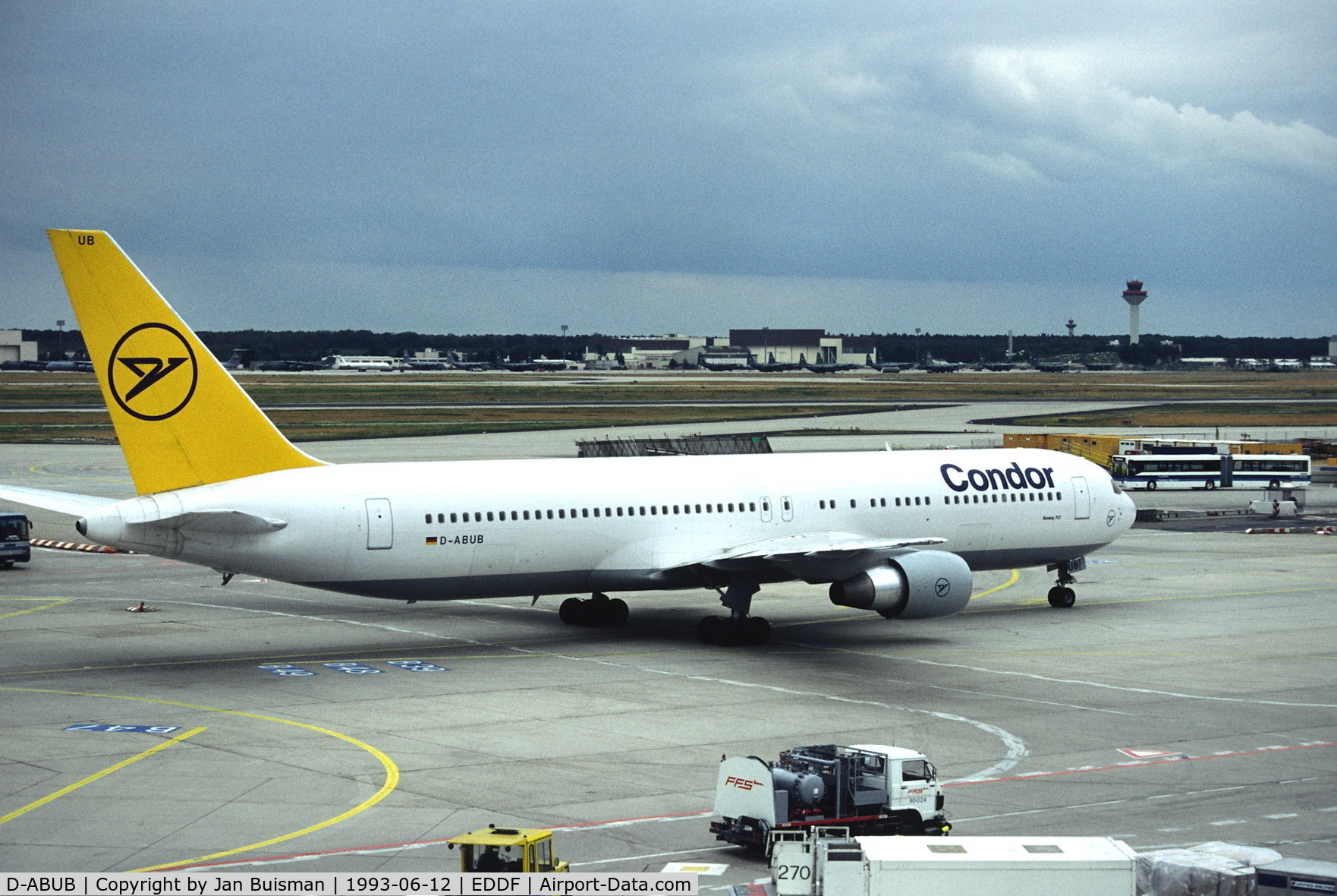 D-ABUB, 1992 Boeing 767-330/ER C/N 26987, Condor