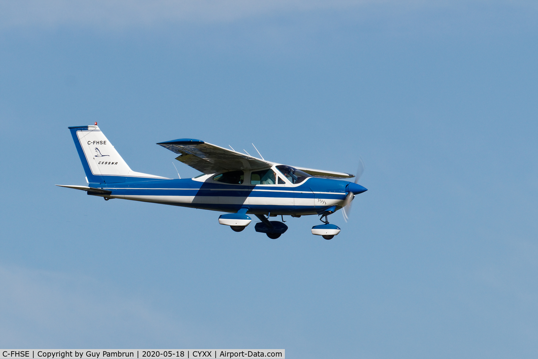 C-FHSE, 1968 Cessna 177 Cardinal C/N 17700206, Landing on 19 for pilot briefing and departure to take part in 
