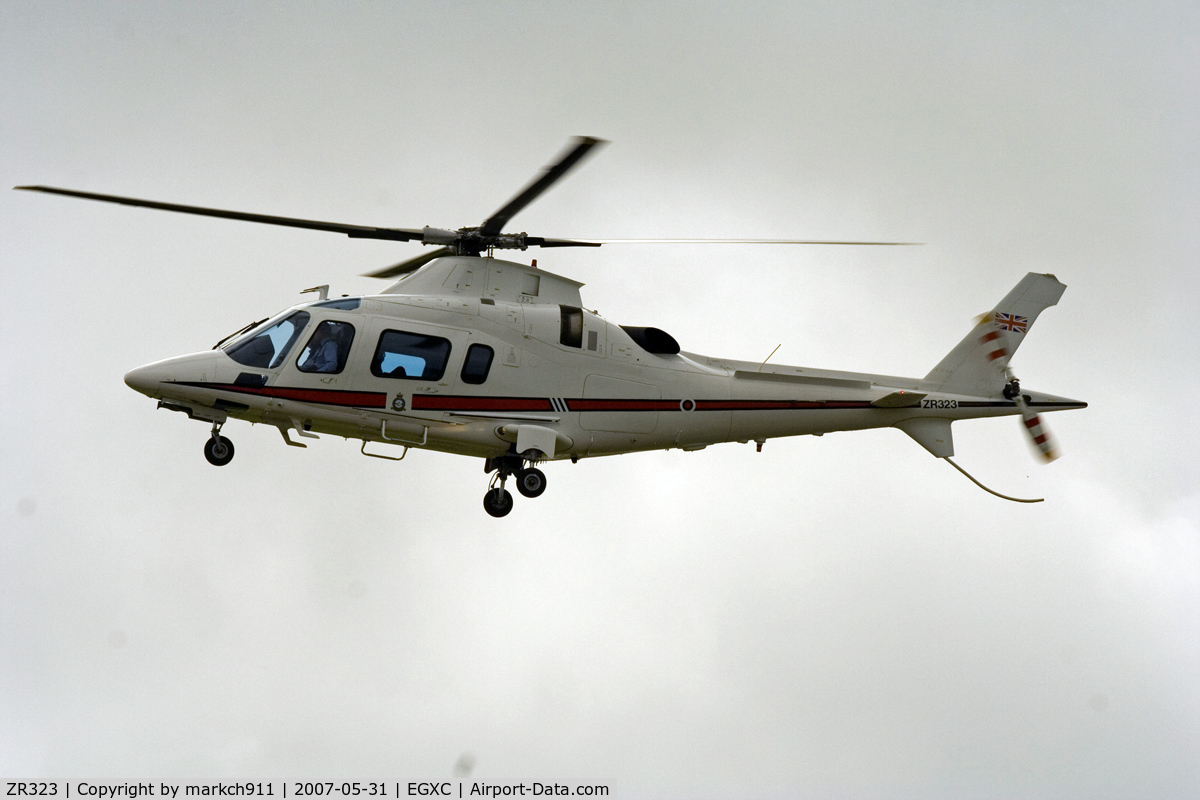 ZR323, 2006 Agusta A-109E Power C/N 11665, landing