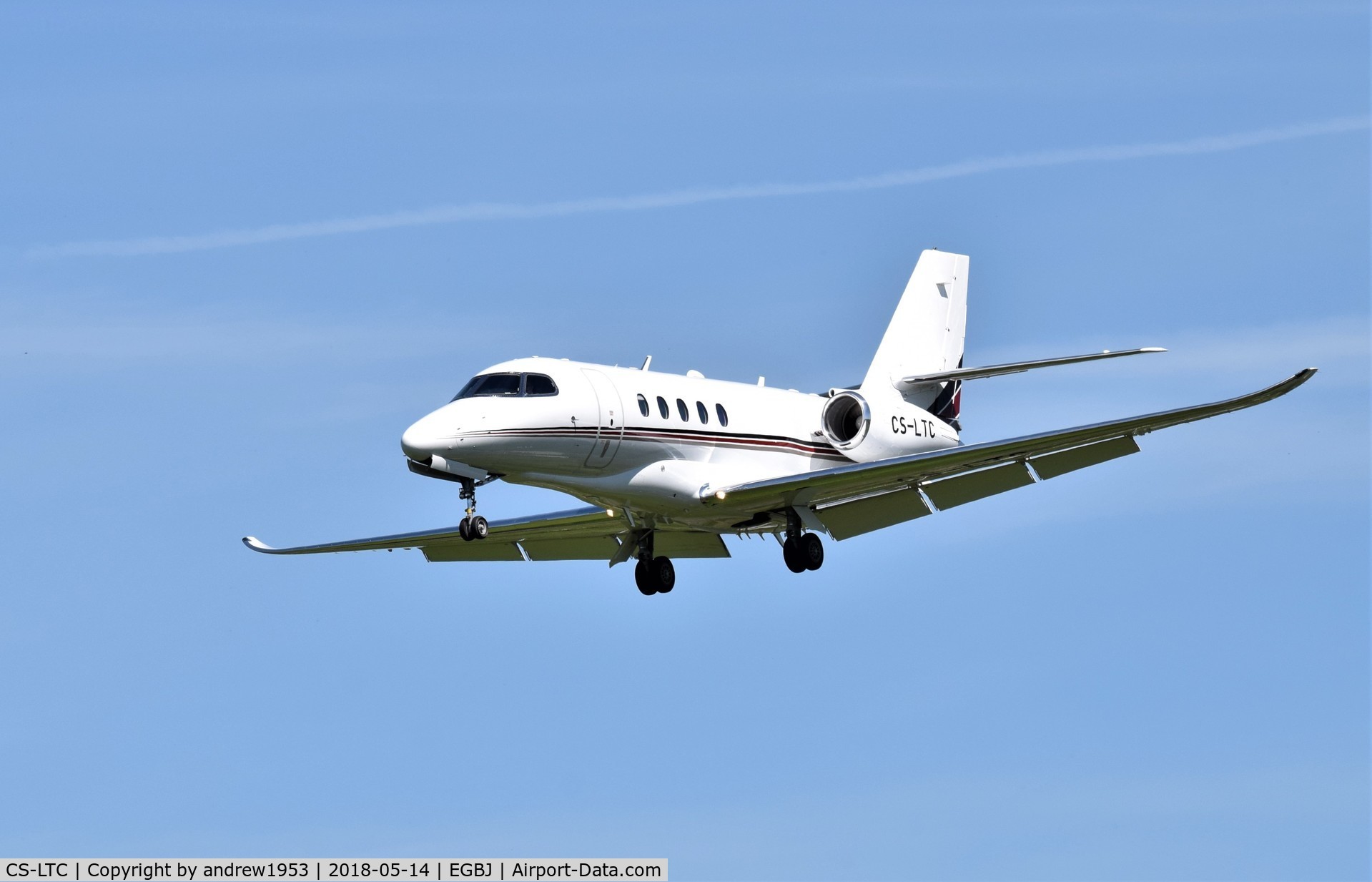 CS-LTC, 2017 Cessna 680A Citation Latitude C/N 680A-0070, CS-LTC landing at Gloucestershire Airport.