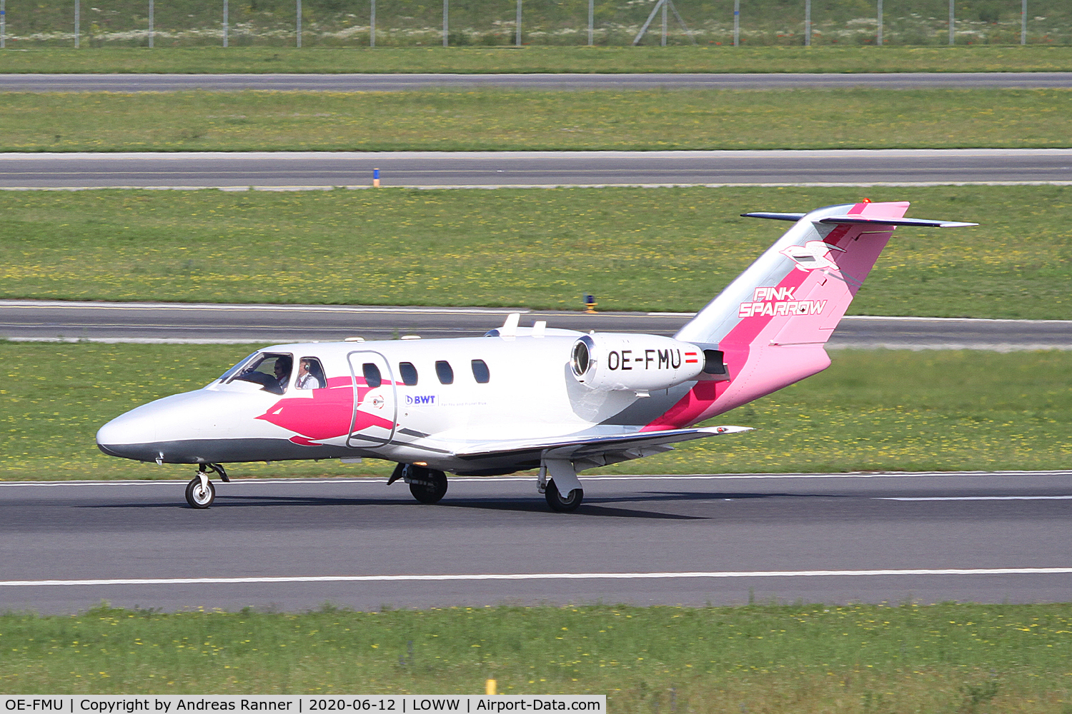 OE-FMU, 1993 Cessna 525 CitationJet C/N 525-0040, Pink Sparrow Cessna 525