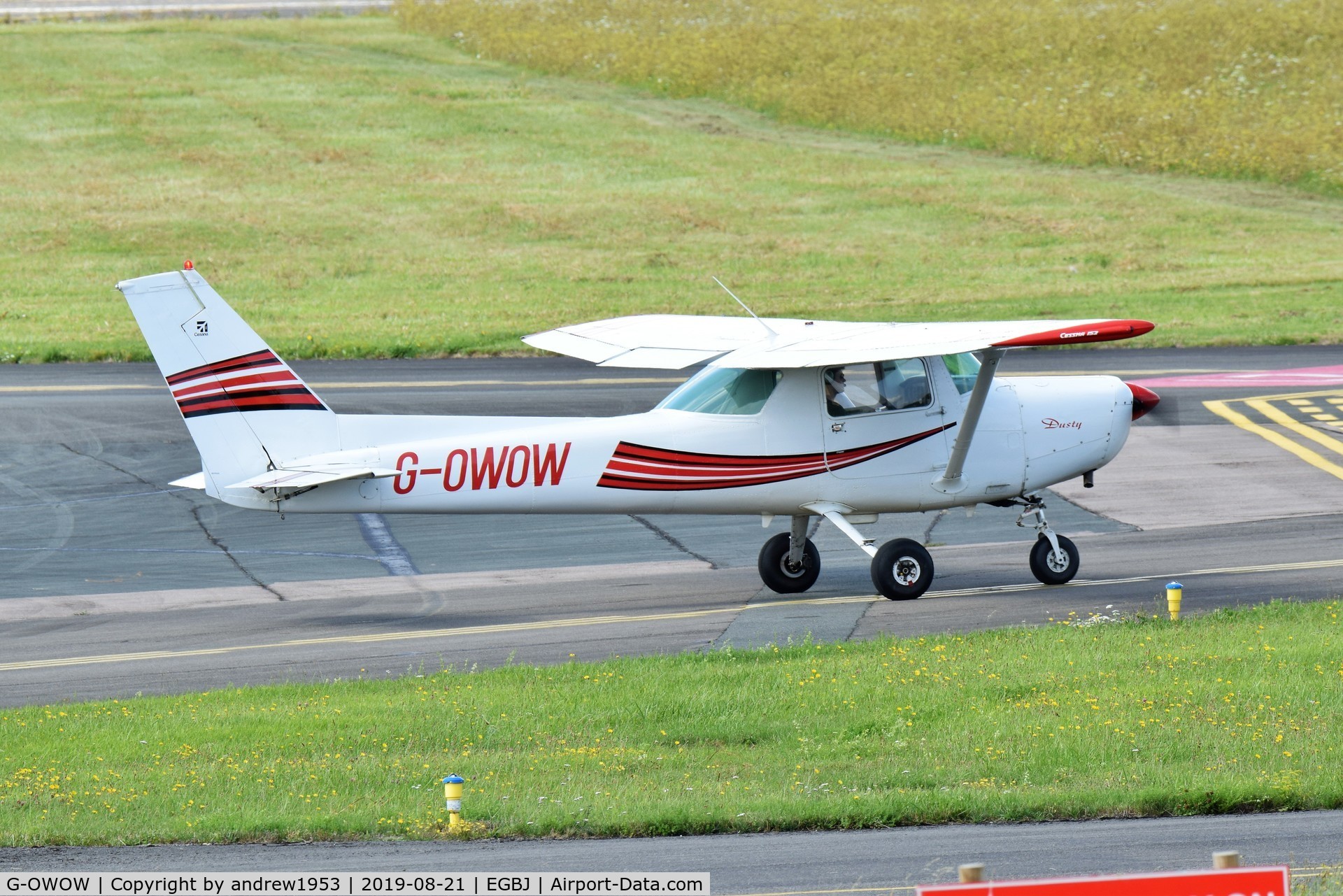 G-OWOW, 1979 Cessna 152 C/N 152-83199, G-OWOW at Gloucestershire Airport.