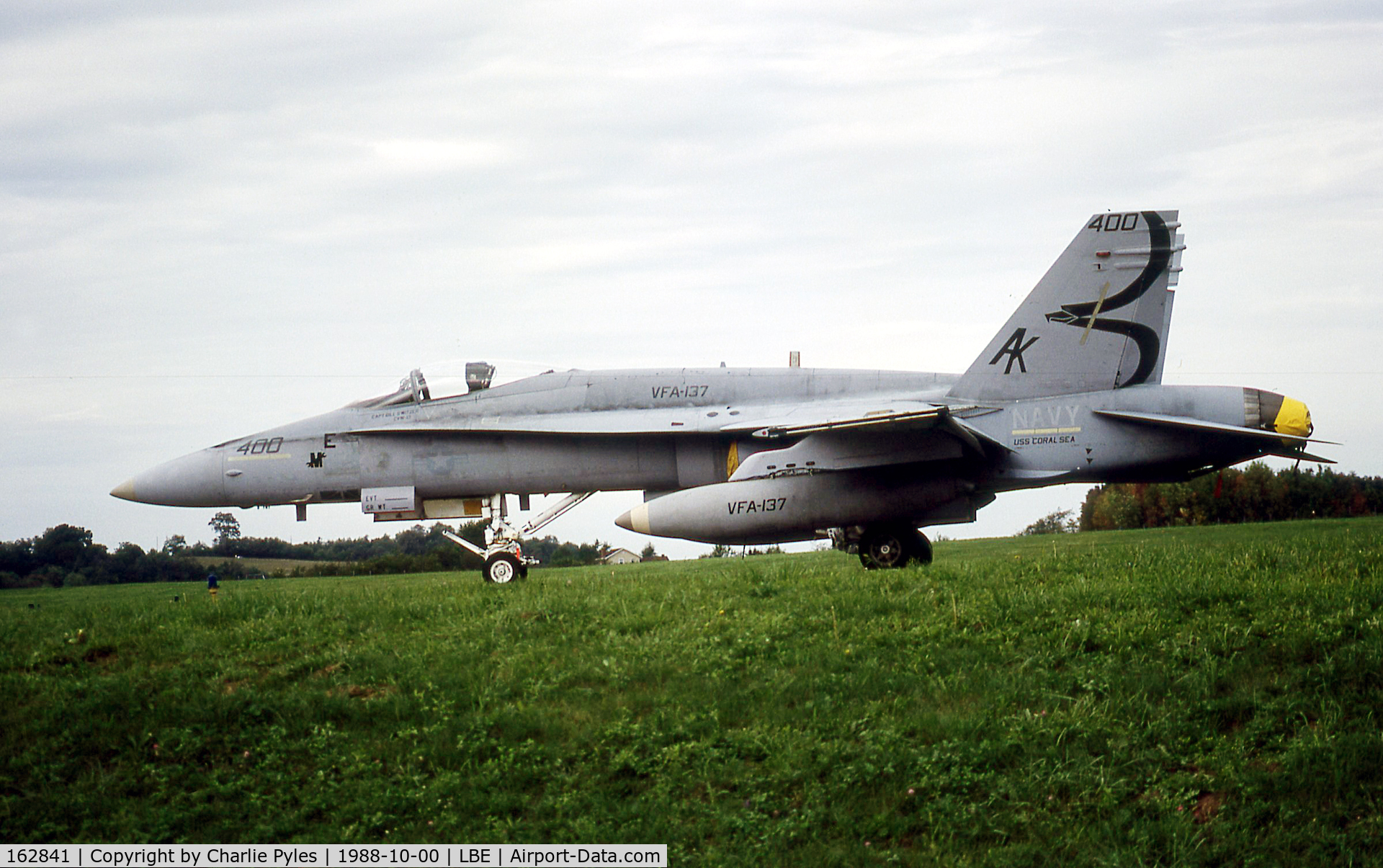 162841, McDonnell Douglas F/A-18A Hornet C/N 0363/A304, Air Pix