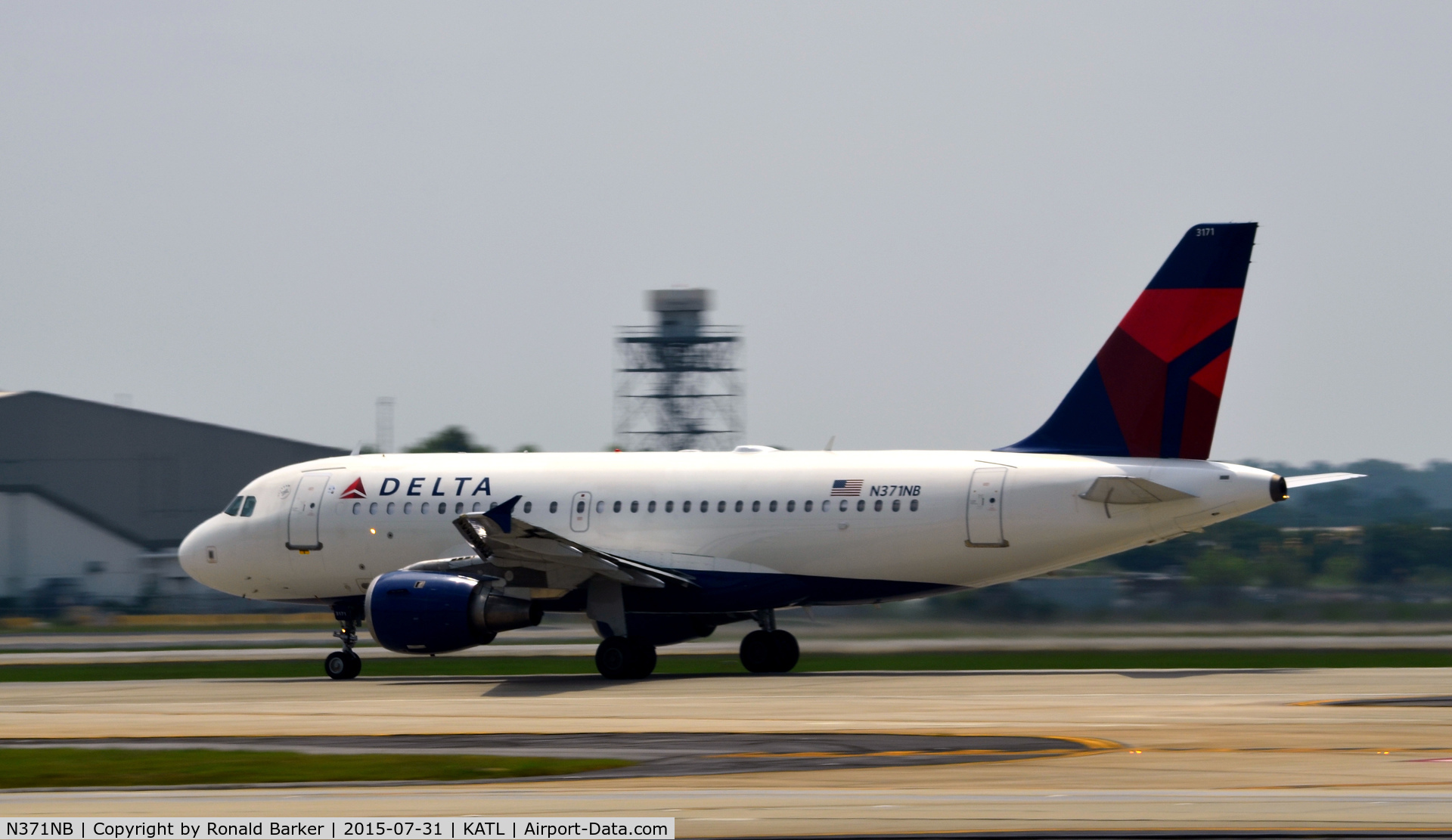 N371NB, 2003 Airbus A319-114 C/N 2095, Takeoff Atlanta