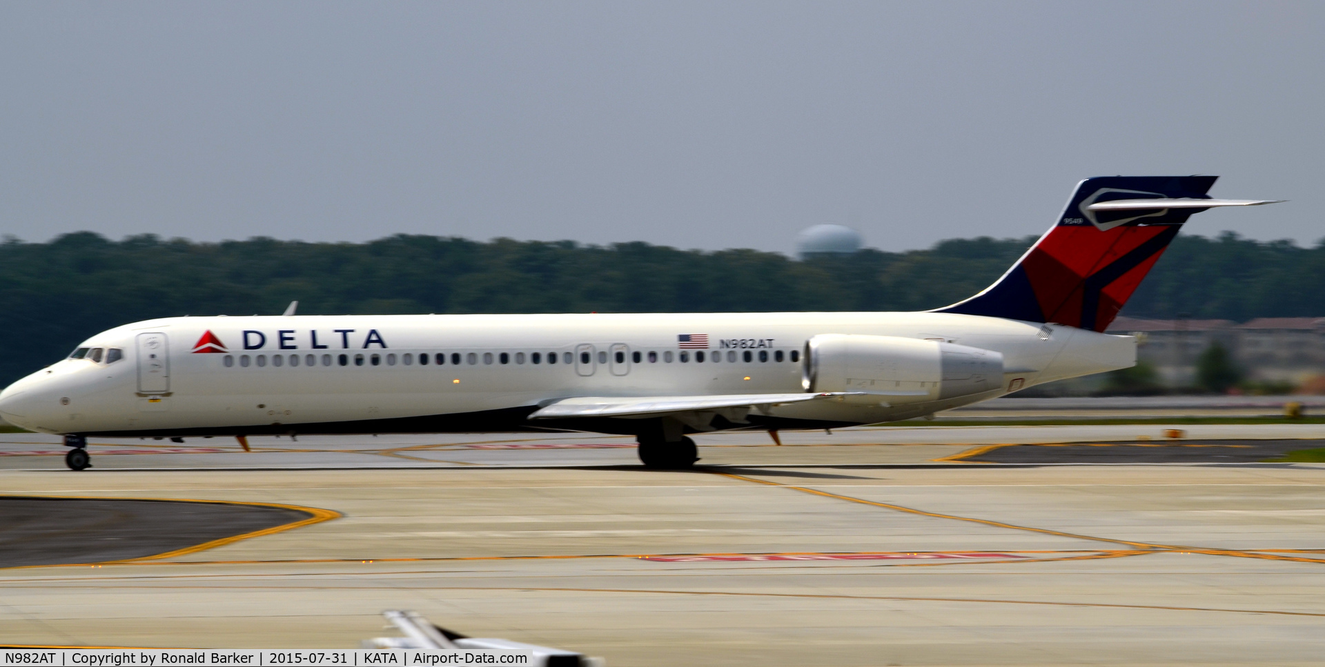 N982AT, 2002 Boeing 717-200 C/N 55041, Takeoff Atlanta