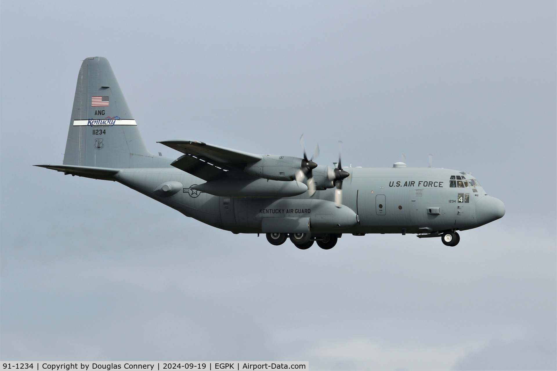 91-1234, 1991 Lockheed C-130H Hercules C/N 382-5284, On approach for runway 12 at Prestwick C/S RCH203