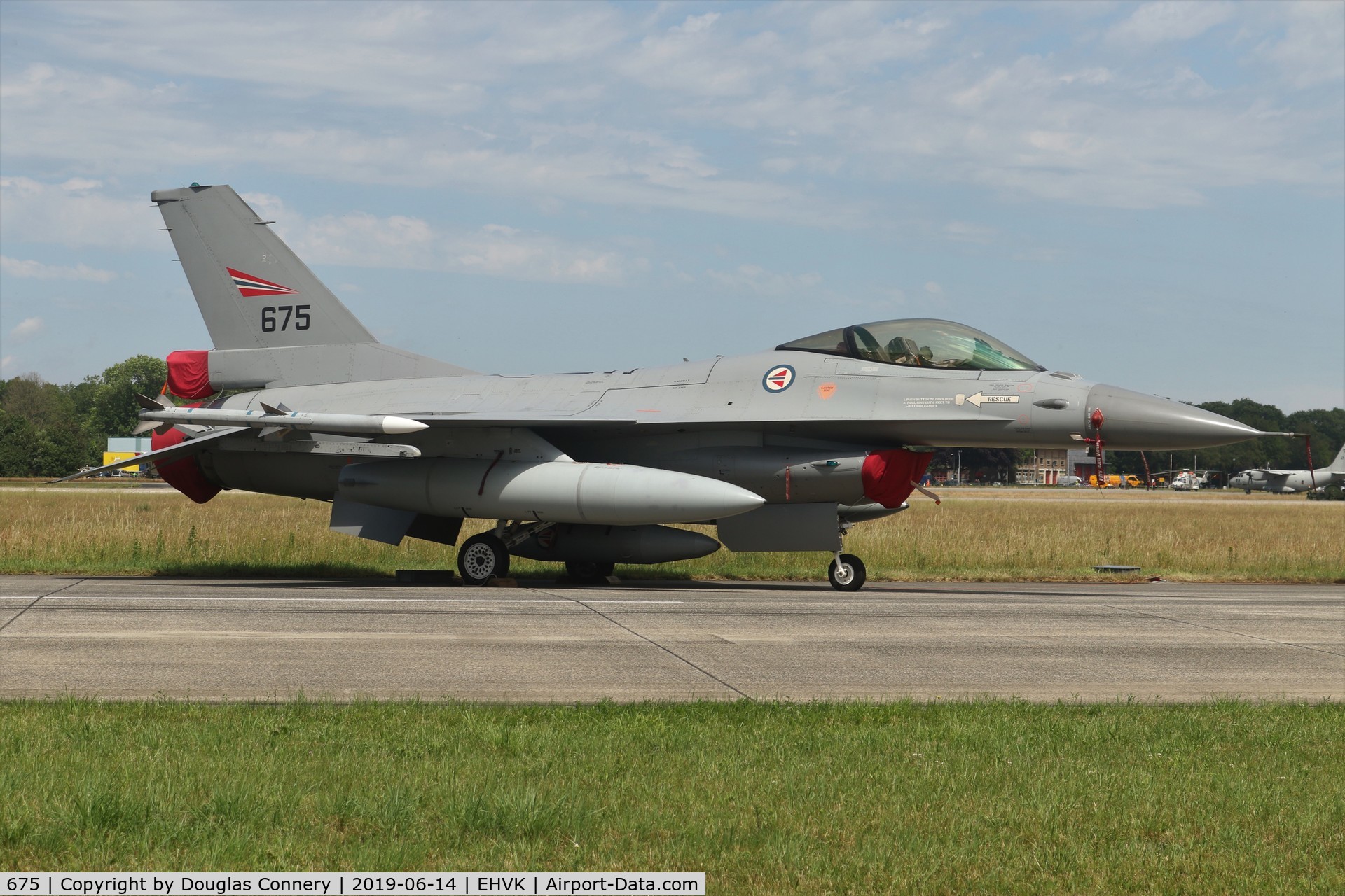 675, 1980 General Dynamics F-16AM Fighting Falcon C/N 6K-47, On static at Volkel AB for KLU open day