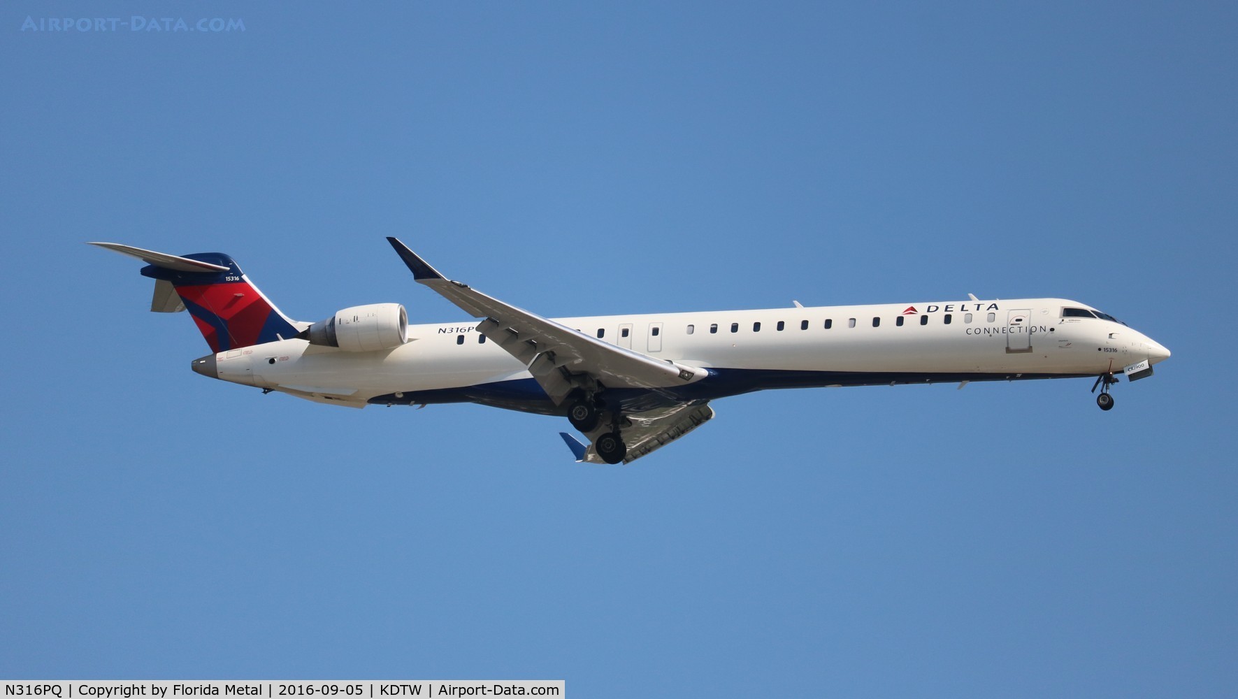N316PQ, 2014 Bombardier CRJ-900LR (CL-600-2D24) C/N 15316, DTW 2016