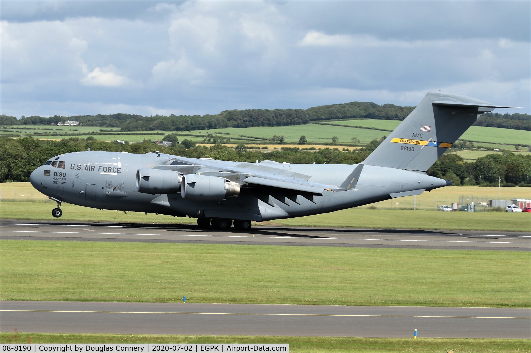 08-8190, 2008 Boeing C-17A Globemaster III C/N P-190/F212, Landing at Prestwick C/S RCH811 in for gas&go