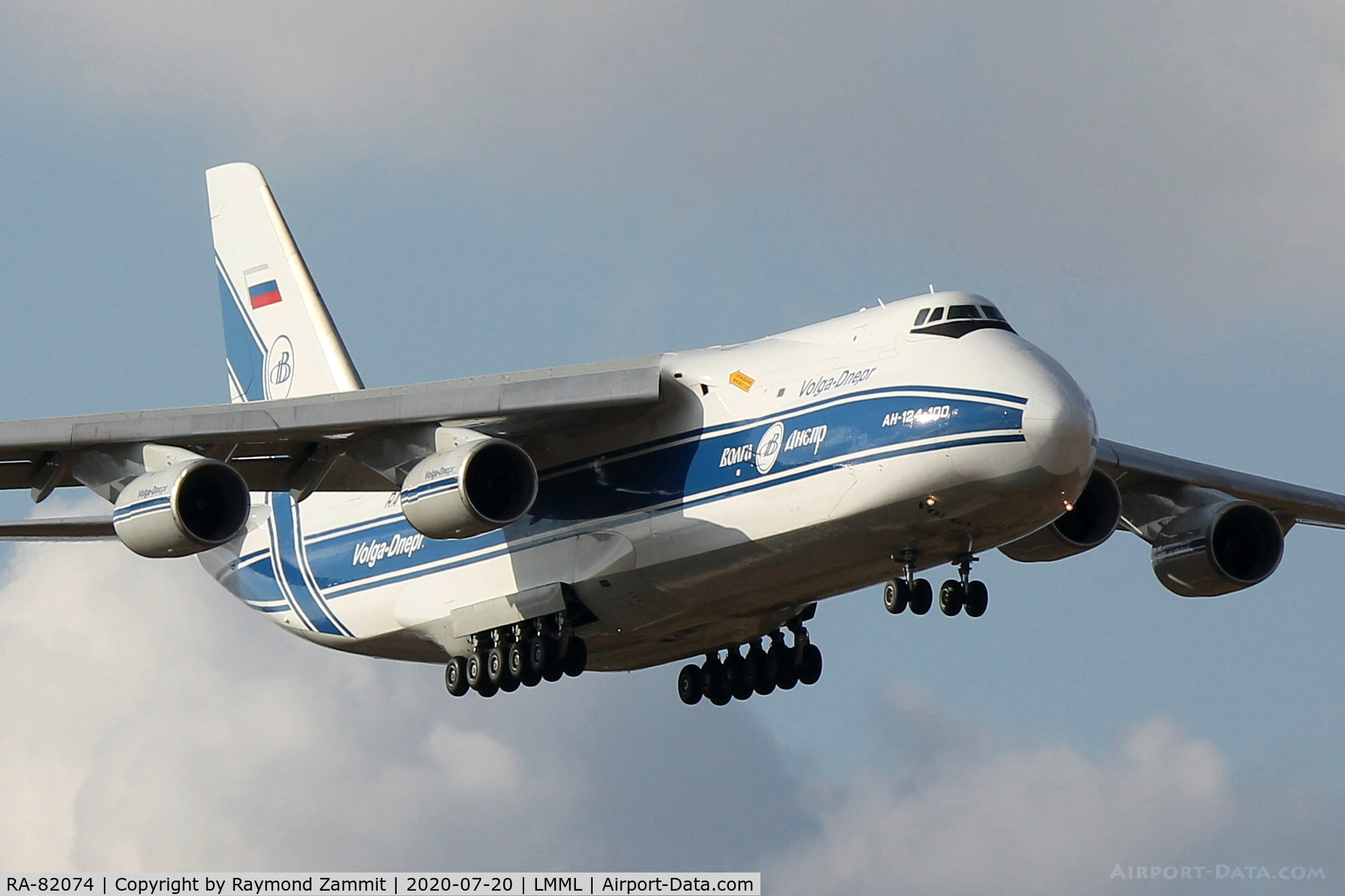 RA-82074, 1994 Antonov An-124-100 Ruslan C/N 9773051459142, Antonov An-124 RA-82074 Volga Dnepr Airlines