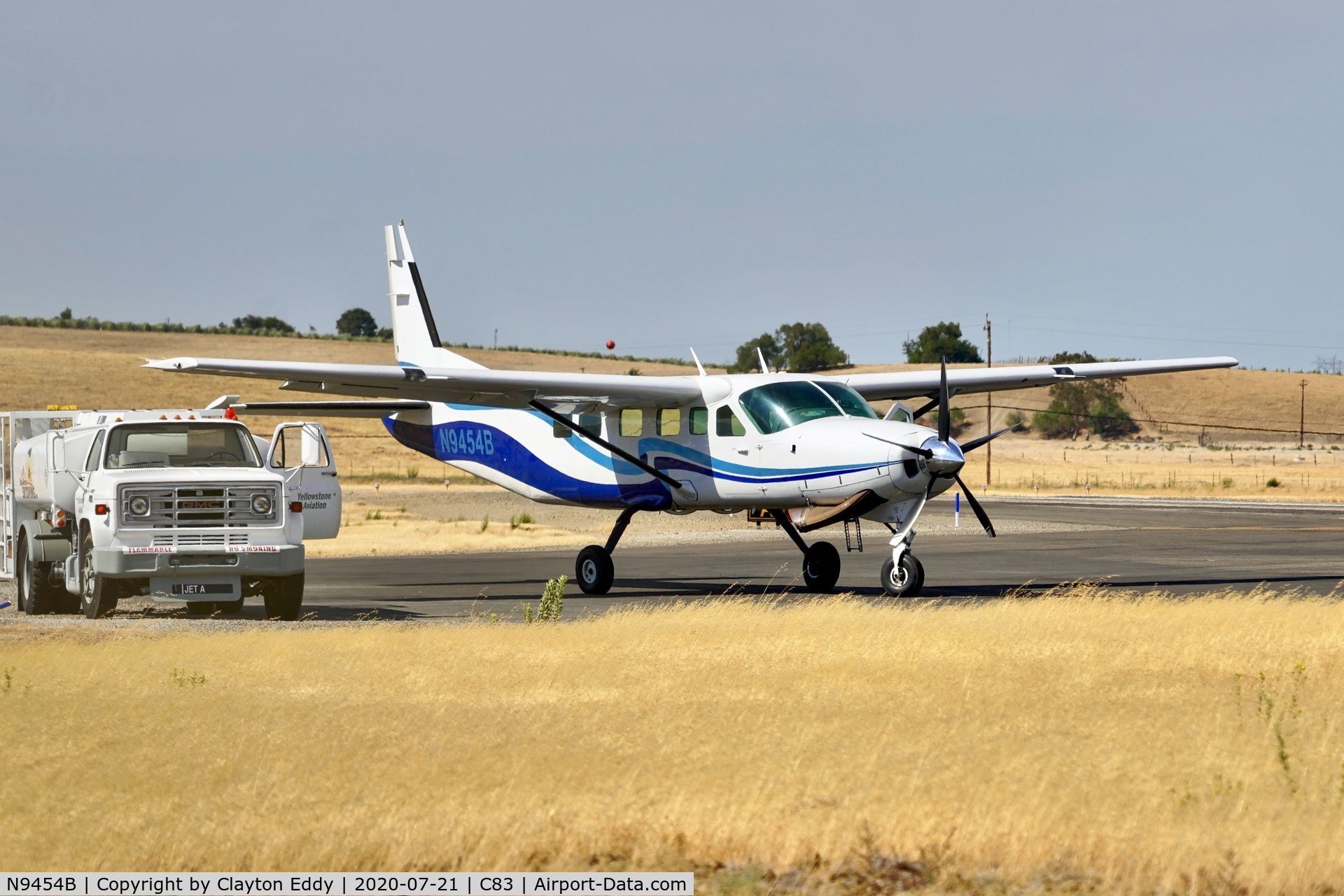 N9454B, 1988 Cessna 208B Grand Caravan C/N 208B0072, Byron Airport California 2020.