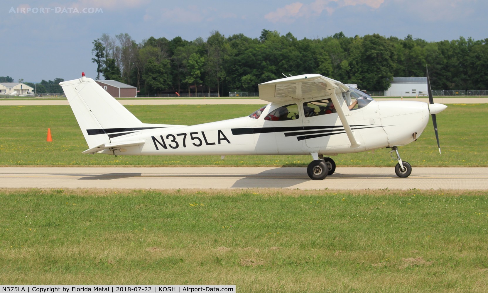 N375LA, 1965 Cessna 172F C/N 17252722, OSH 2018