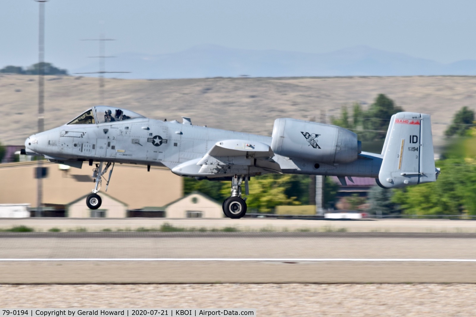 79-0194, 1979 Fairchild Republic A-10C Thunderbolt II C/N A10-0458, Take off run on 10R.