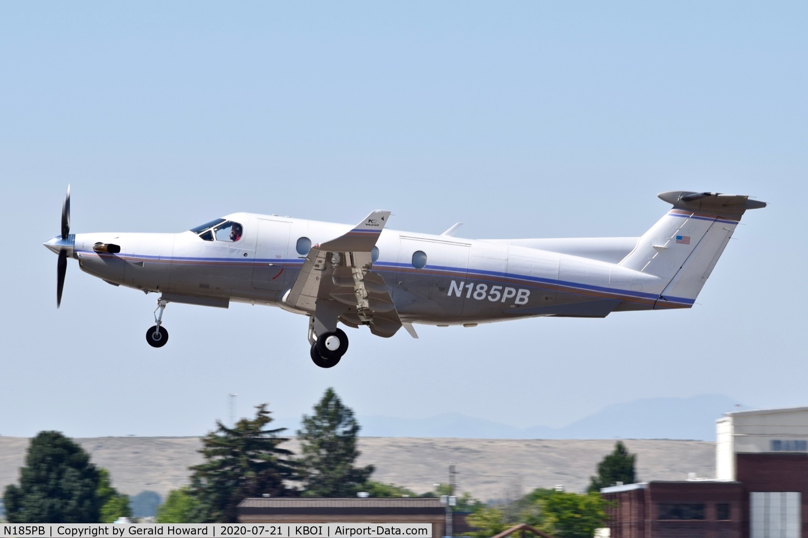 N185PB, 1997 Pilatus PC-12/45 C/N 185, Take off from 10L.