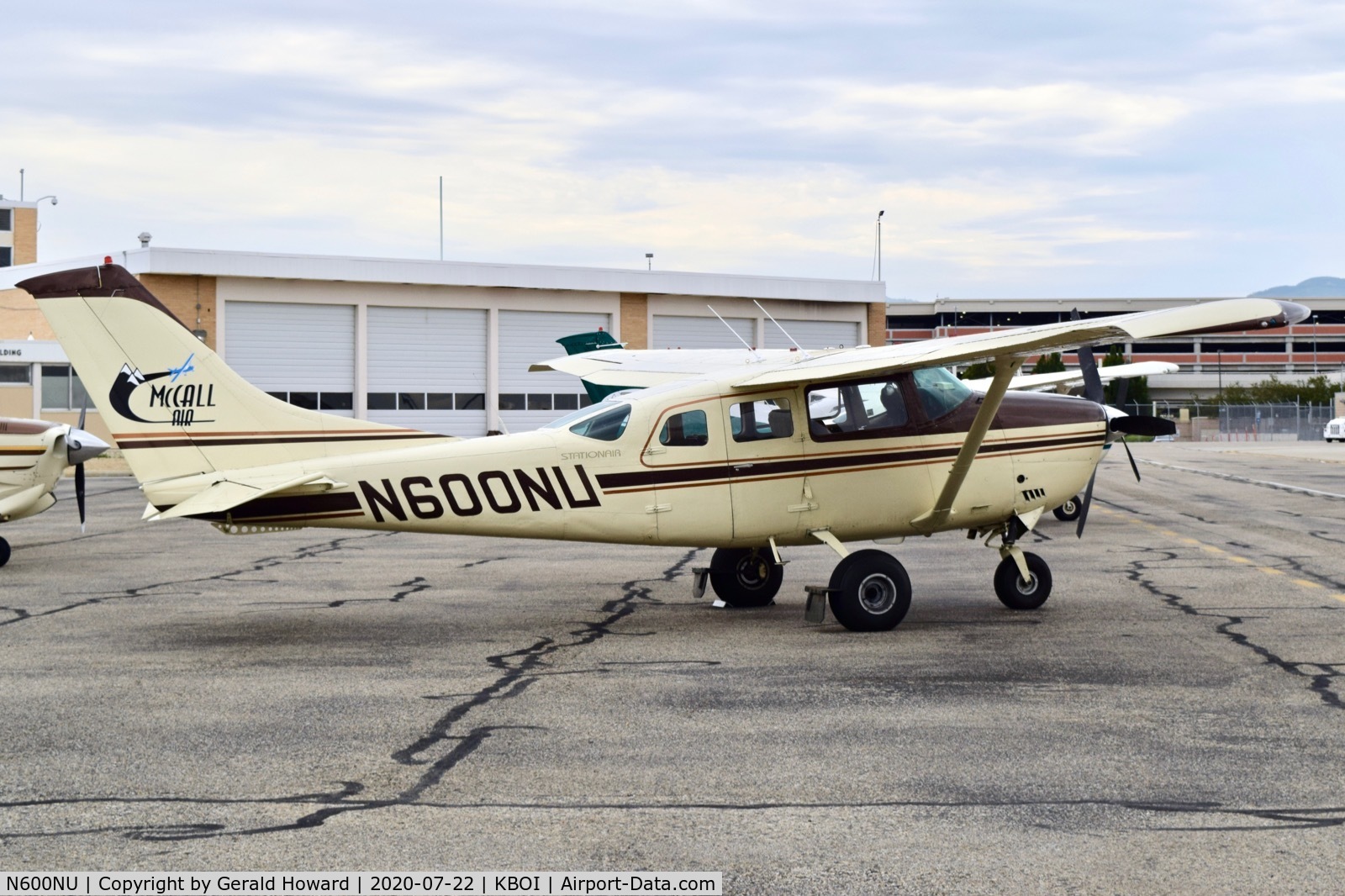 N600NU, 1977 Cessna U206G Stationair C/N U20603976, Parked on the back country ramp.