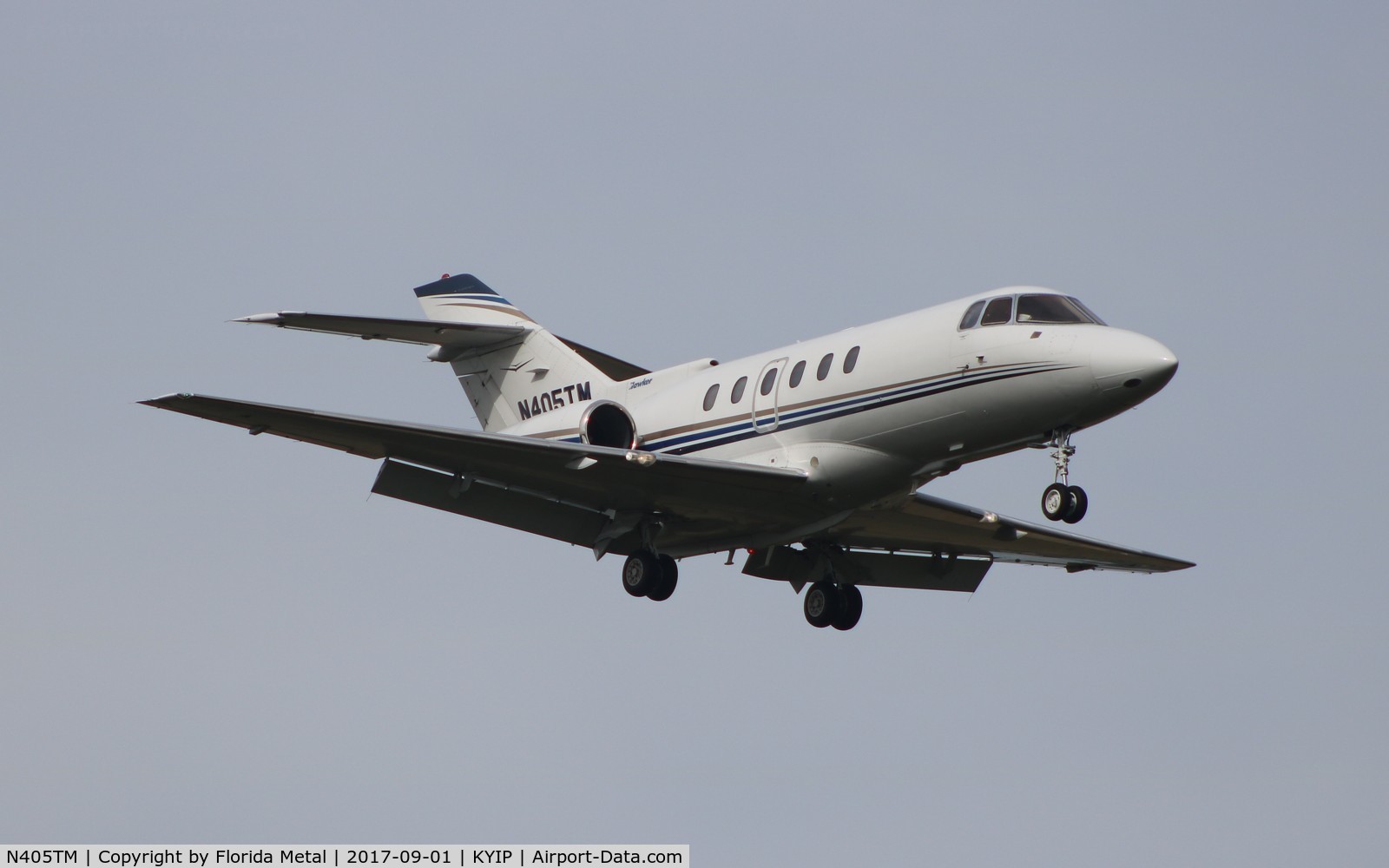 N405TM, 2004 Raytheon Hawker 800XP C/N 258667, TOM 2017