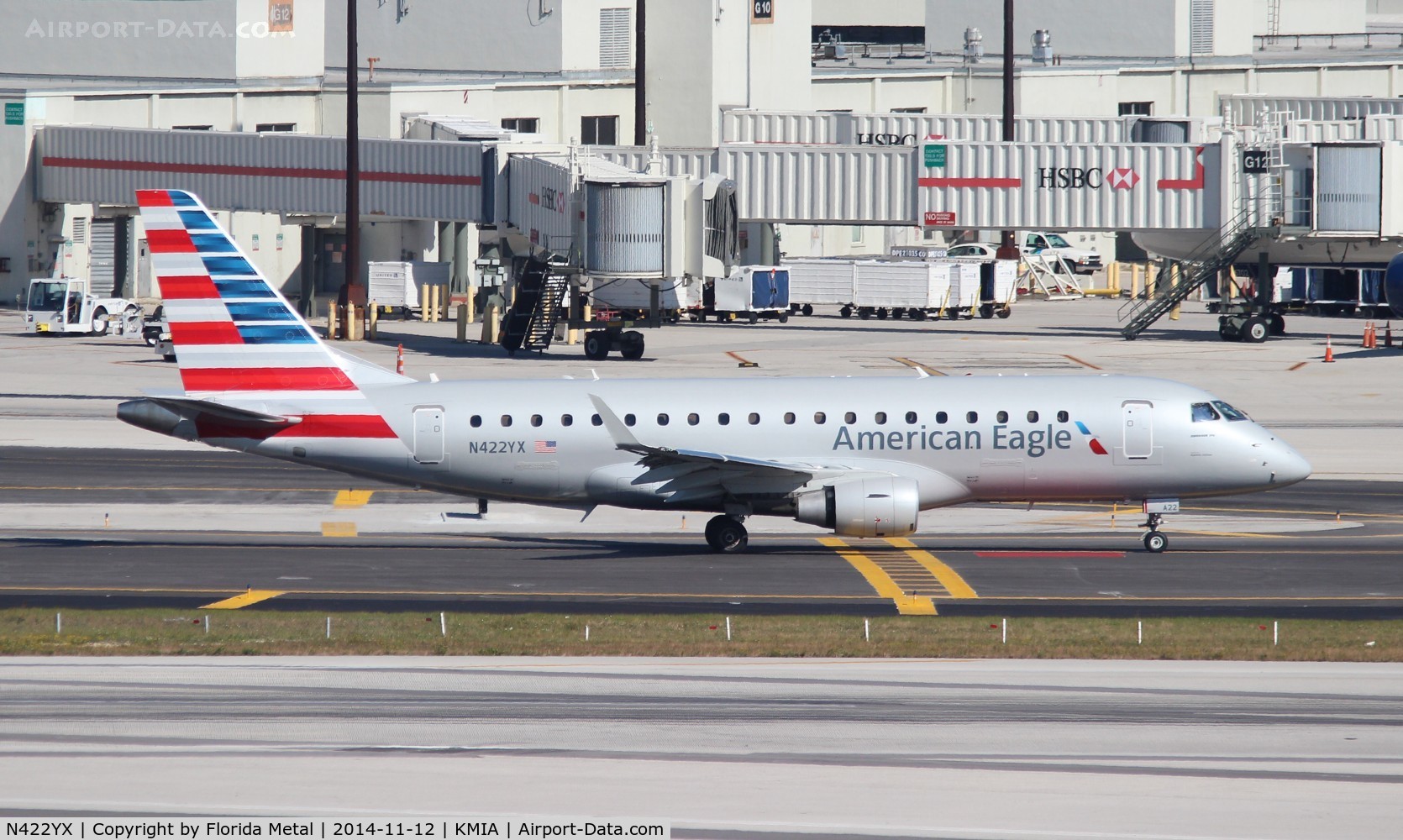 N422YX, 2014 Embraer 175LR (ERJ-170-200LR) C/N 17000387, MIA 2014