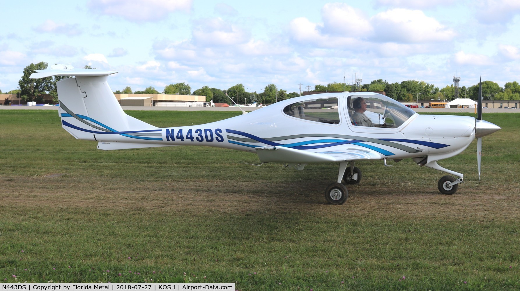 N443DS, Diamond DA-40 Diamond Star C/N 40.1046, OSH 2018