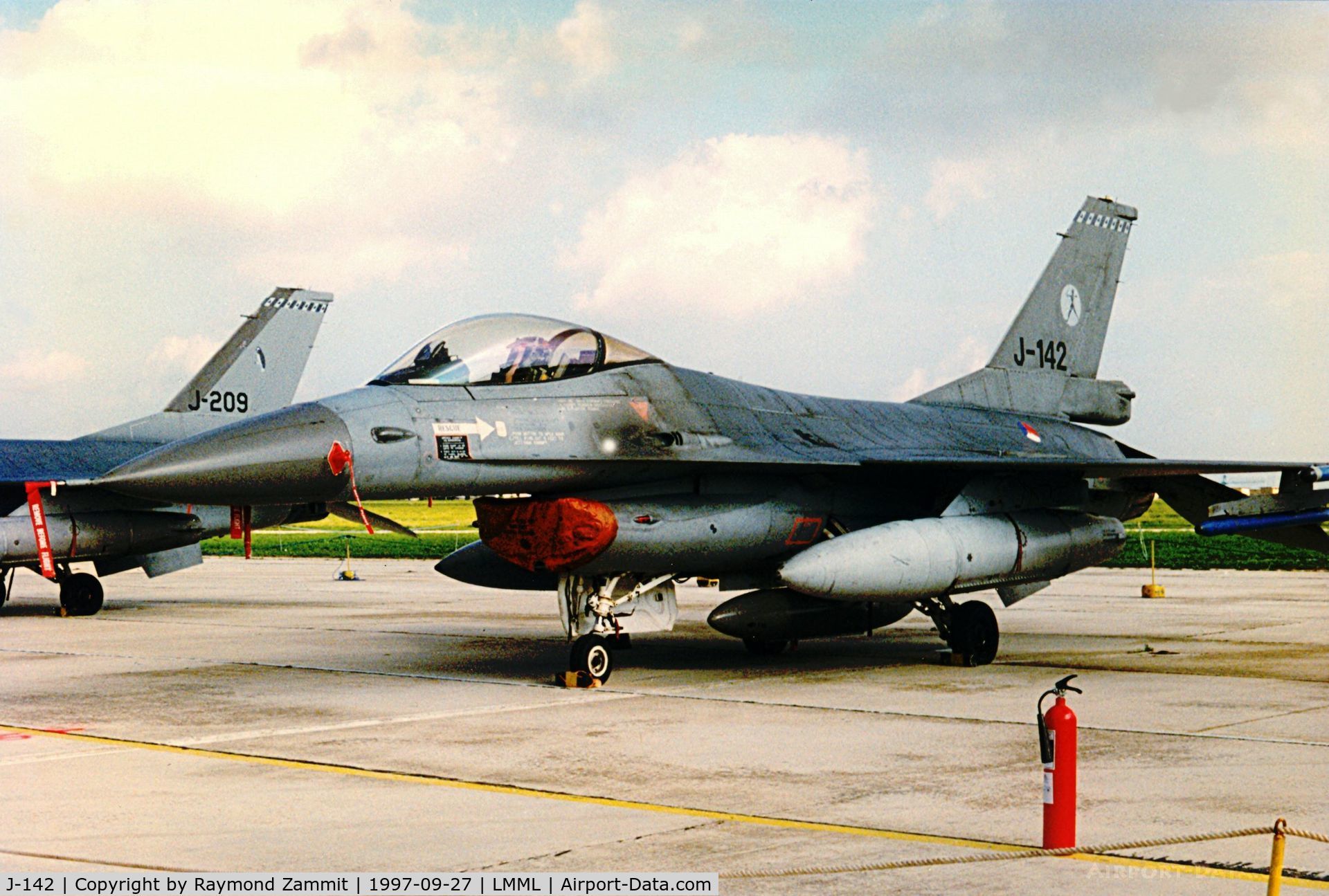 J-142, General Dynamics F-16AM Fighting Falcon C/N 6D-132, General Dynamic F-16AM Fighting Falcon J-142 Royal Netherlands Air Force