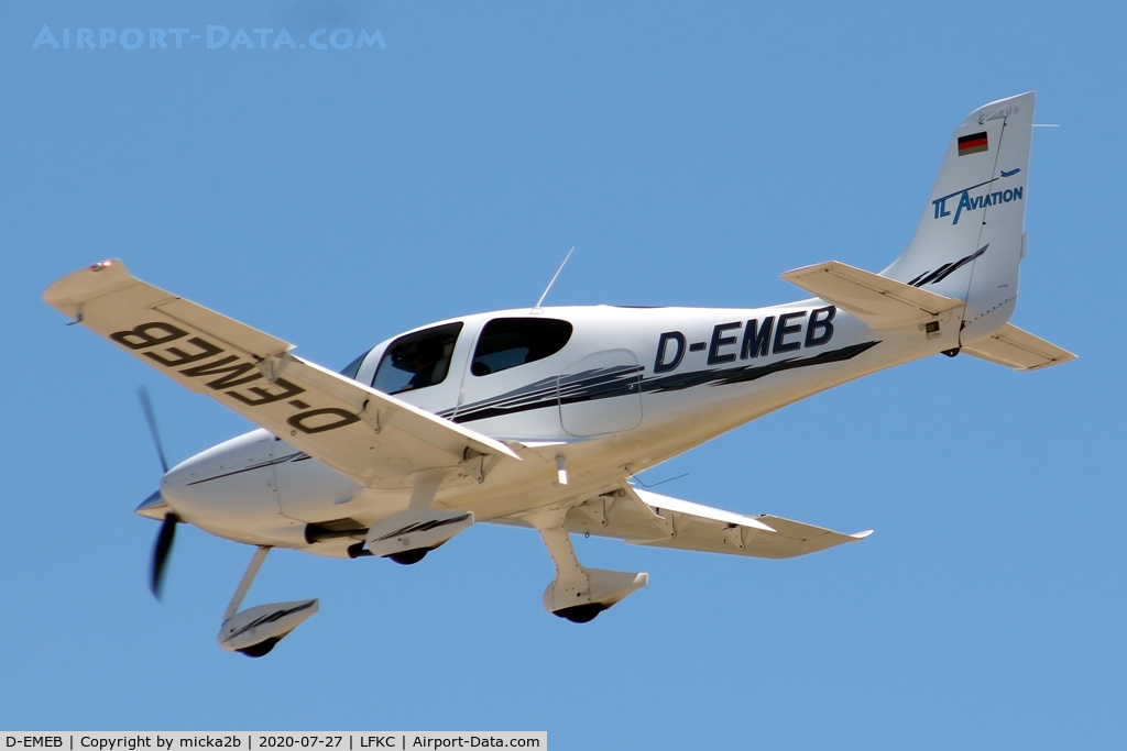 D-EMEB, 2008 Cirrus SR20 C/N 1919, Landing