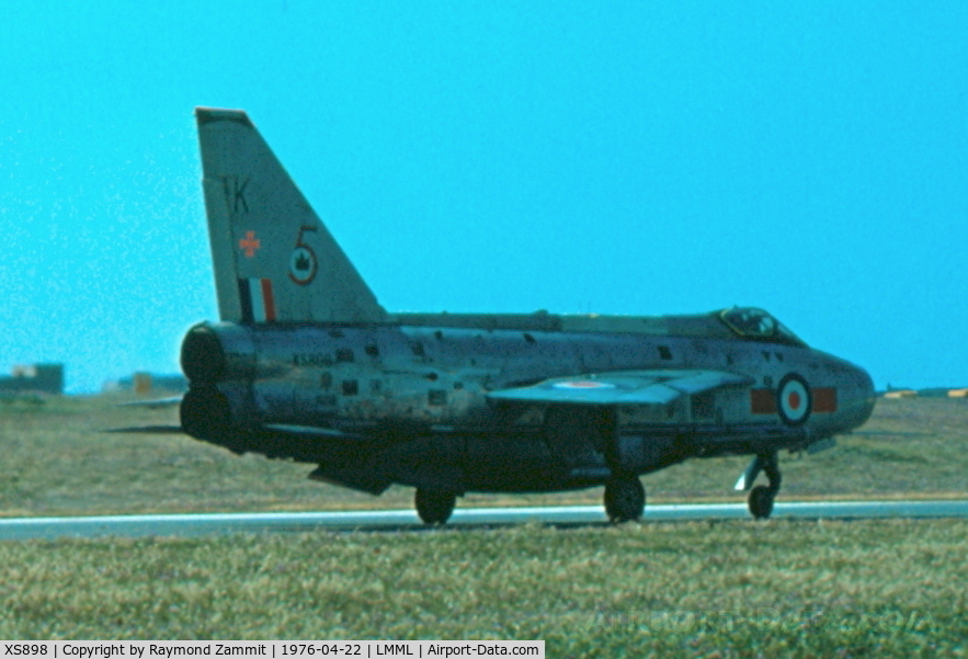 XS898, 1966 English Electric Lightning F.6 C/N 95244, EE Lightning XS898/K of 5Sqdn Royal Air Force