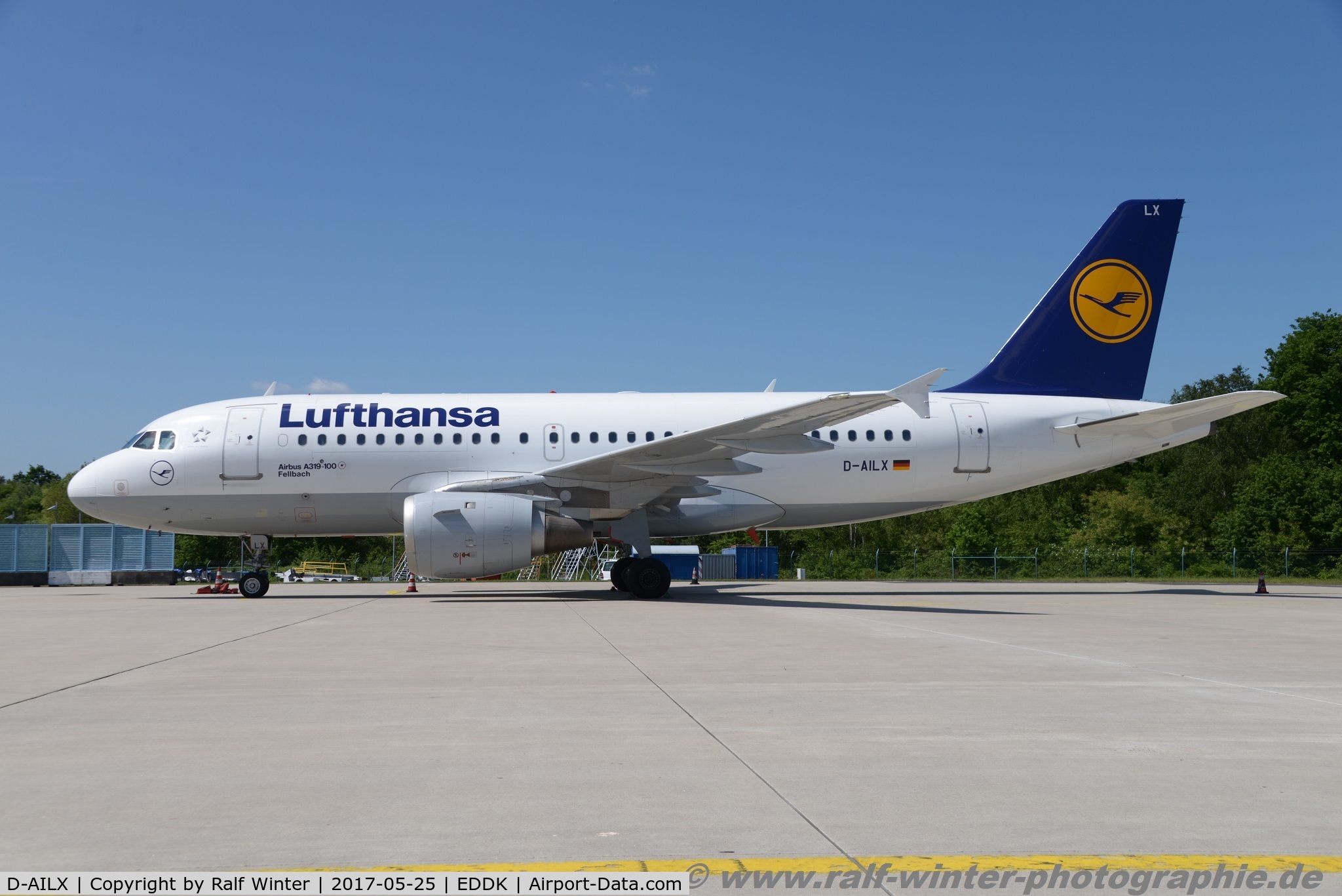 D-AILX, 1998 Airbus A319-114 C/N 860, Airbus A319-114 - LH DLH Lufthansa 'Fellbach' - 860 - D-AILX - 25.05.2017 - CGN