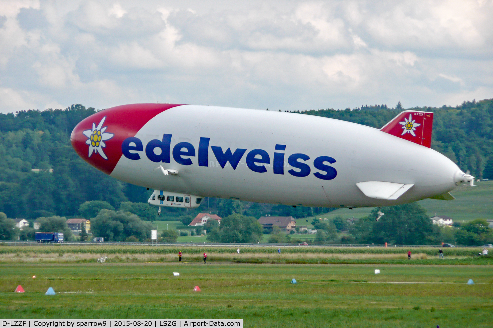 D-LZZF, 1998 Zeppelin NT07 C/N 3, Arriving at Grenchen