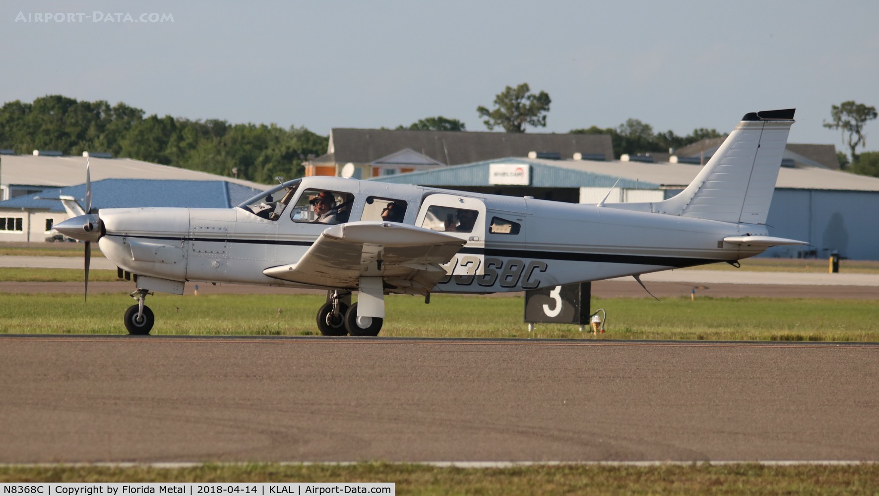 N8368C, 1976 Piper PA-32R-300 Cherokee Lance C/N 32R-7680102, PA-32-300