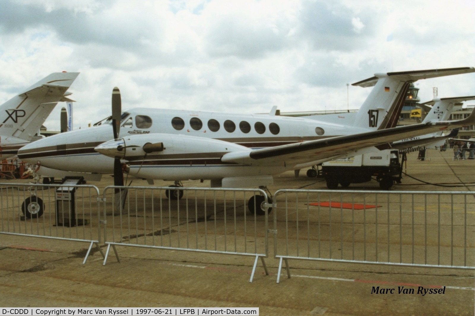 D-CDDD, 1995 Beech Super King Air 350 C/N FL-128, Paris Air Show 1997.