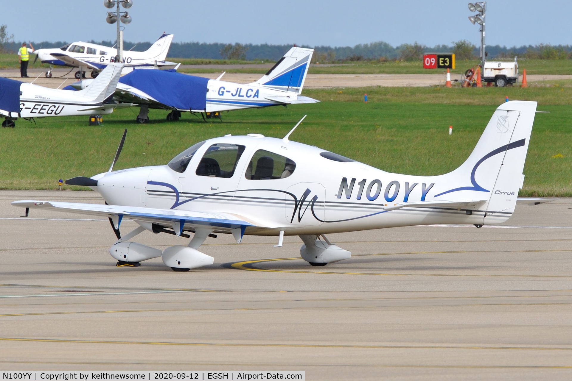 N100YY, 2002 Cirrus SR20 C/N 1183, Parked at Norwich.