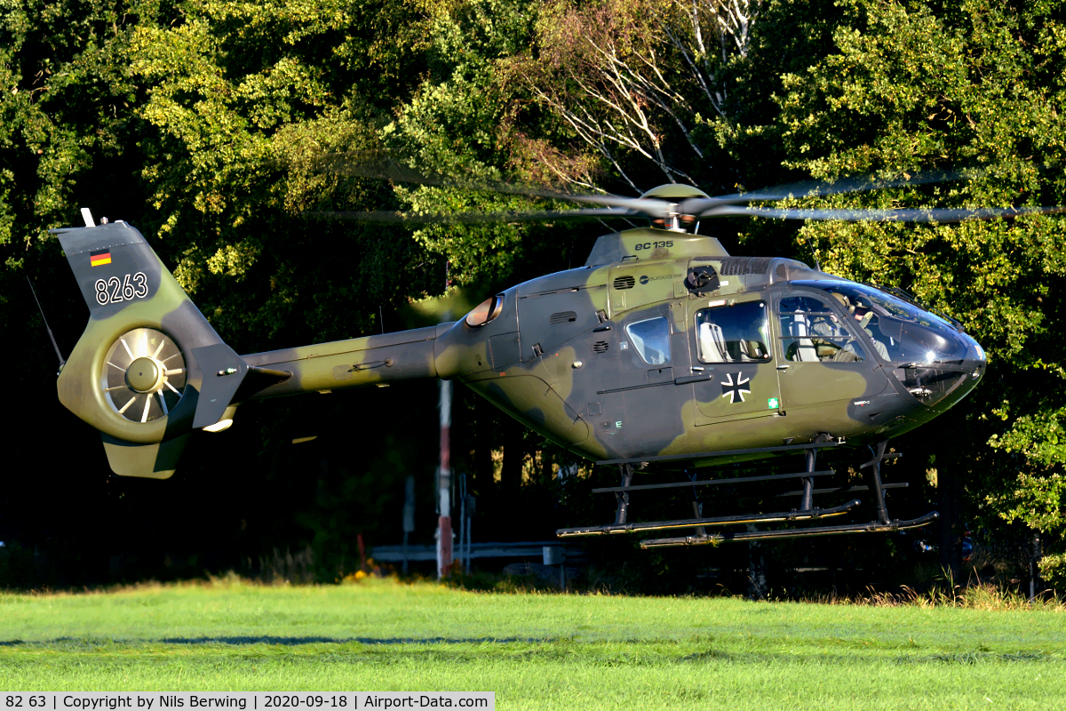 82 63, Eurocopter EC-135T-1 C/N 0116, 82+63 during training