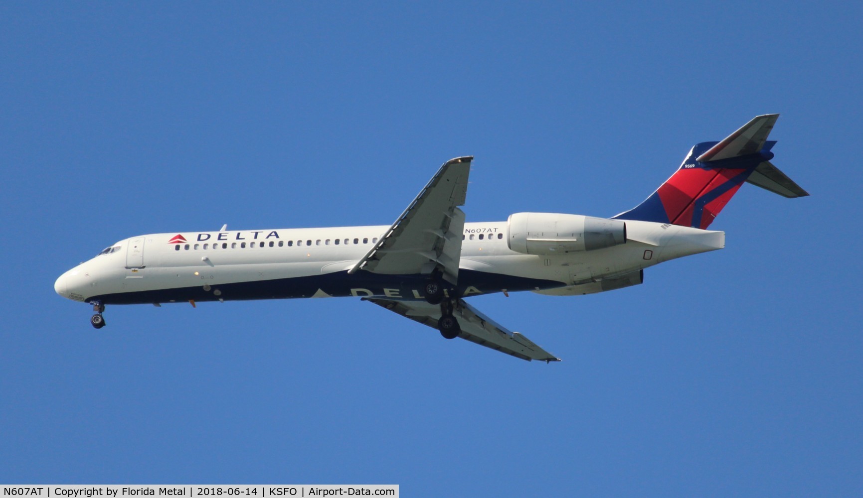 N607AT, 2000 Boeing 717-200 C/N 55074, SFO 2018